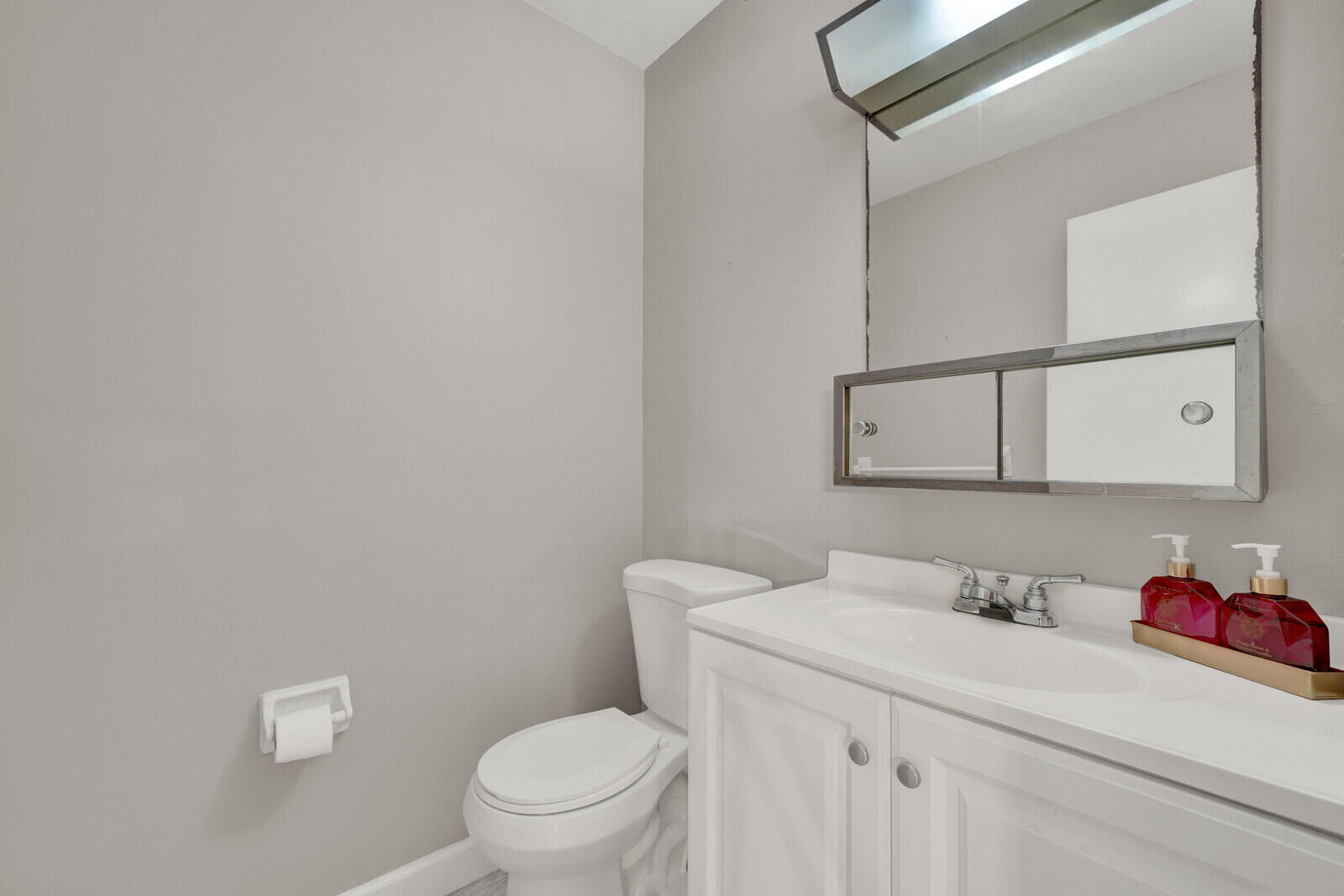 GUEST BATHROOM GUEST BATHROOM