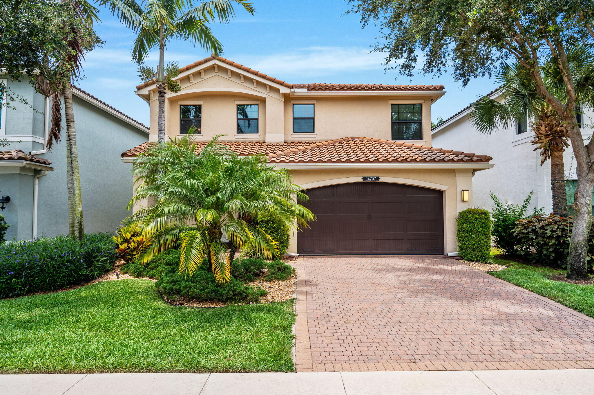 2-web-or-mls-A7400650