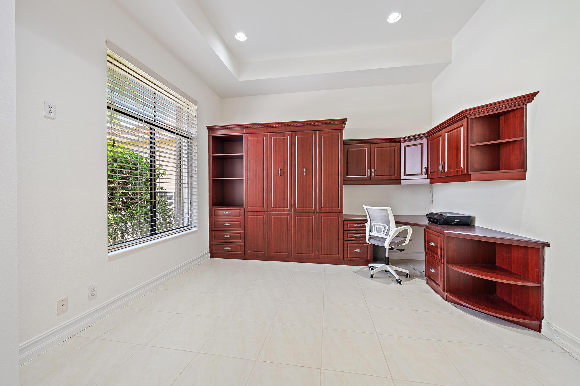 7510 Blue Heron Way