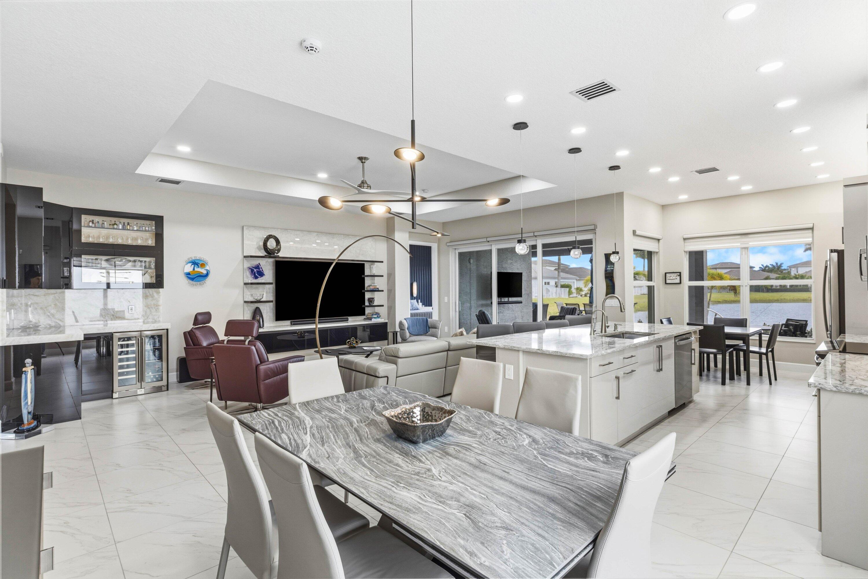016-13697WhistlerMountainRoad-DelrayBeac