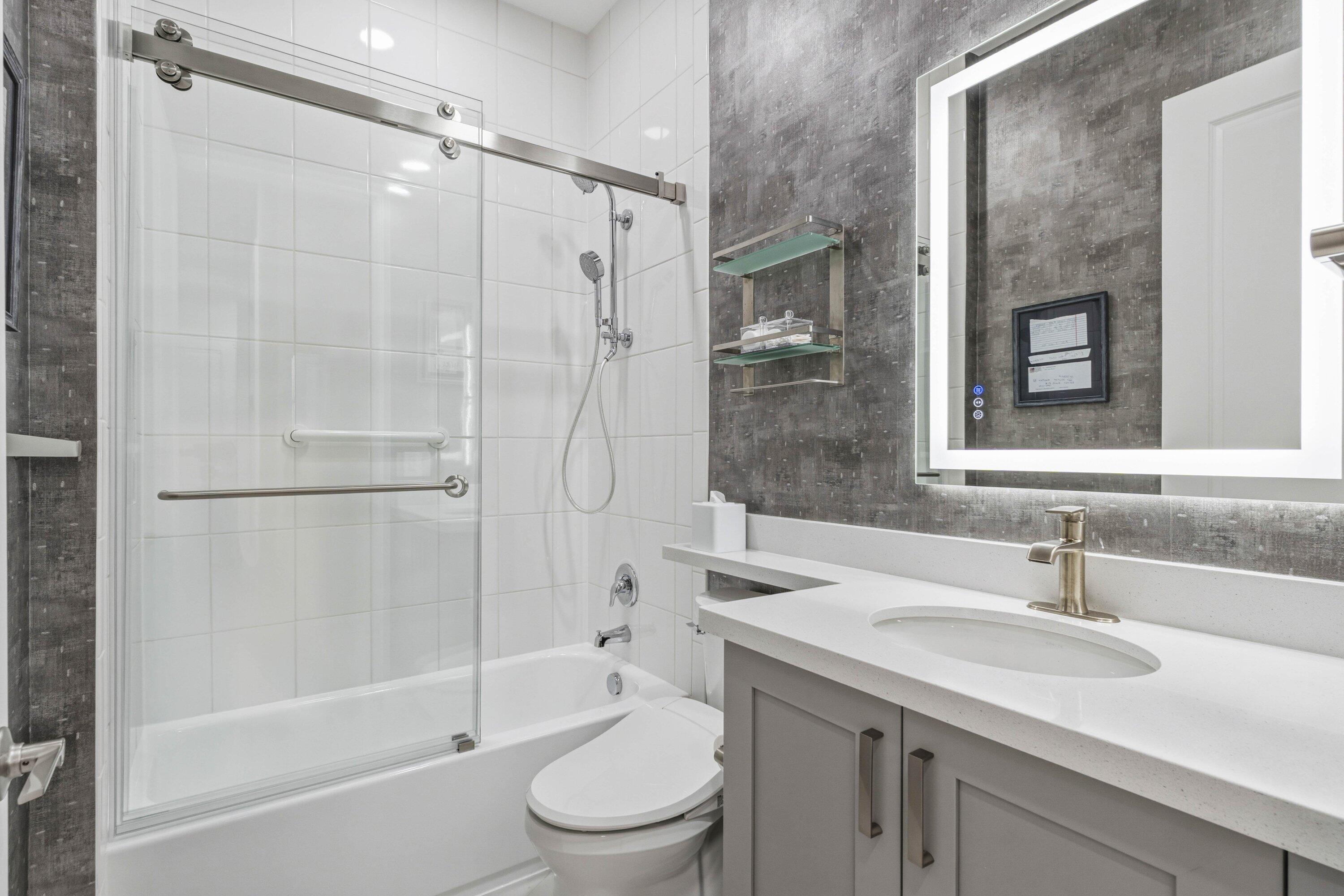 018-13697WhistlerMountainRoad-DelrayBeac