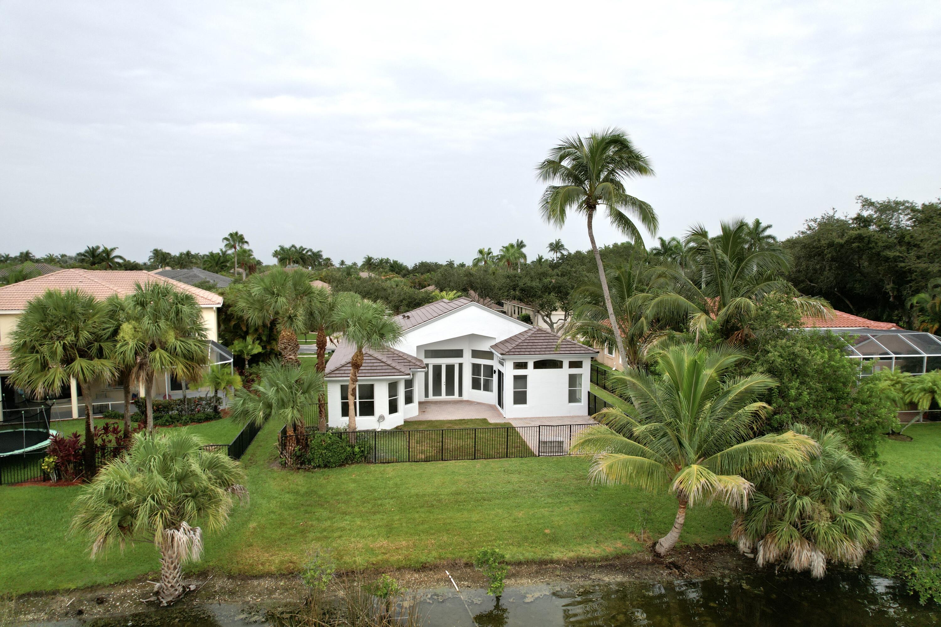 19428 Estuary Dr_44