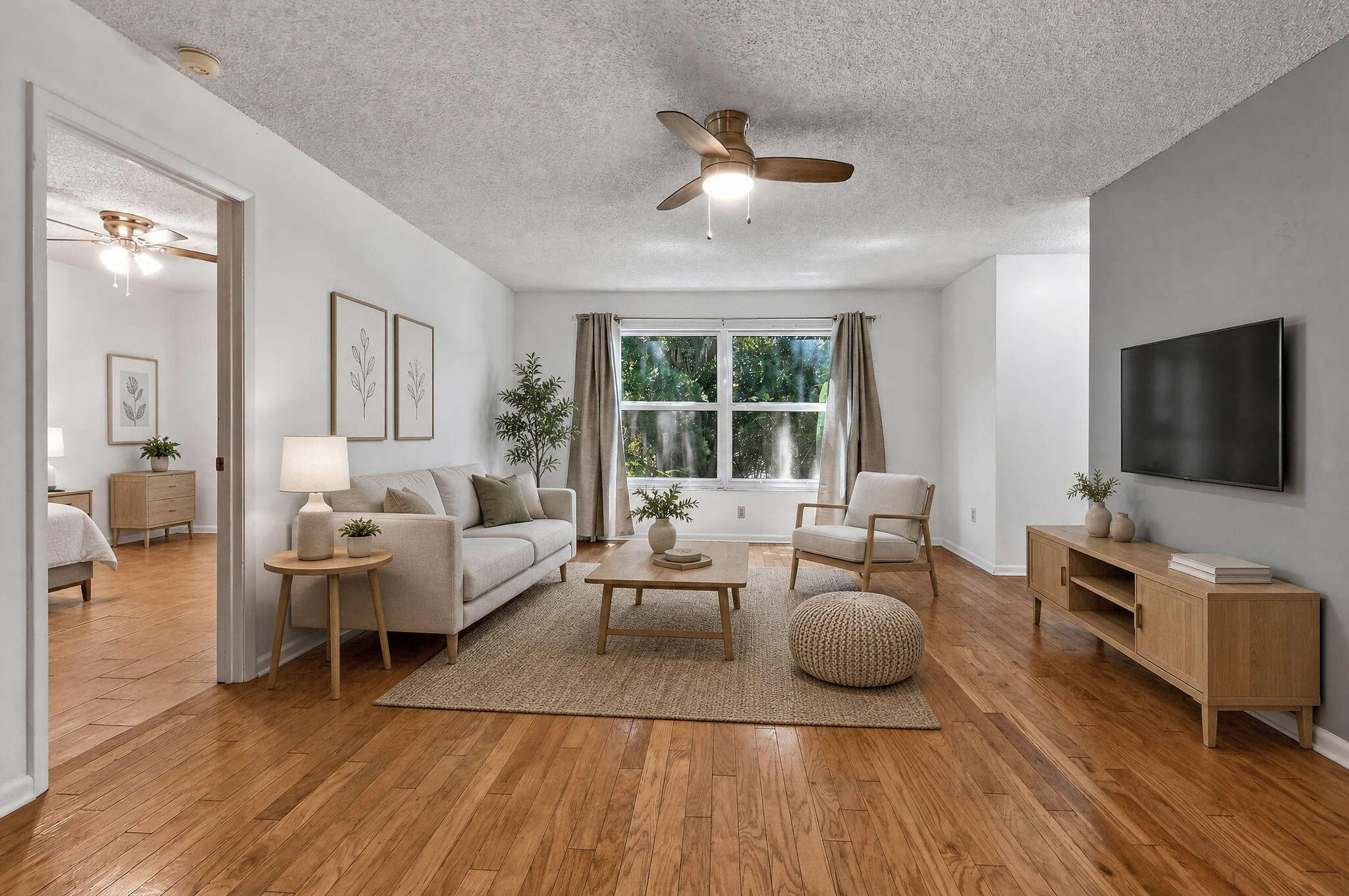LivingRoom-VirtuallyStaged