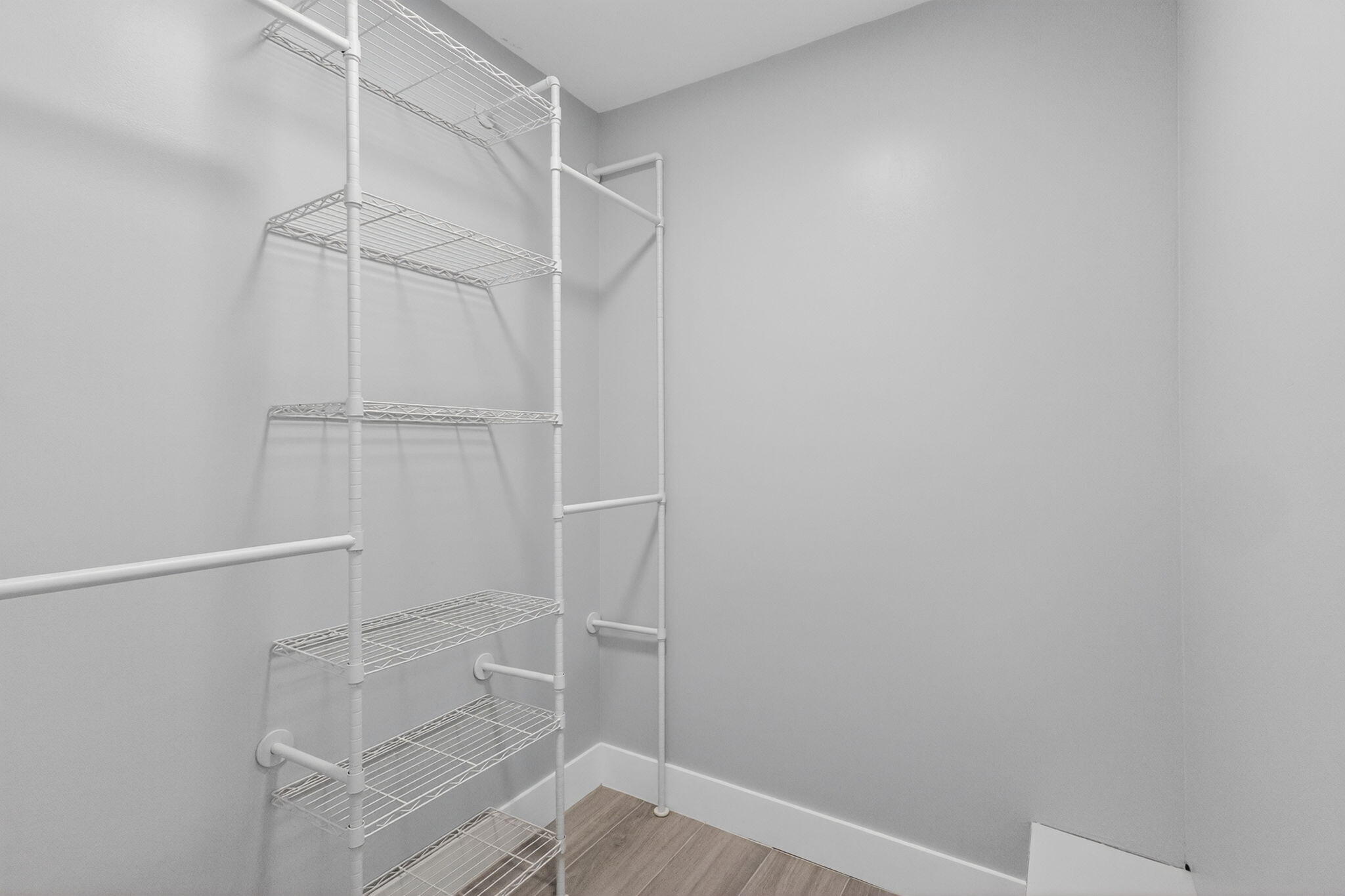 MASTER CLOSET