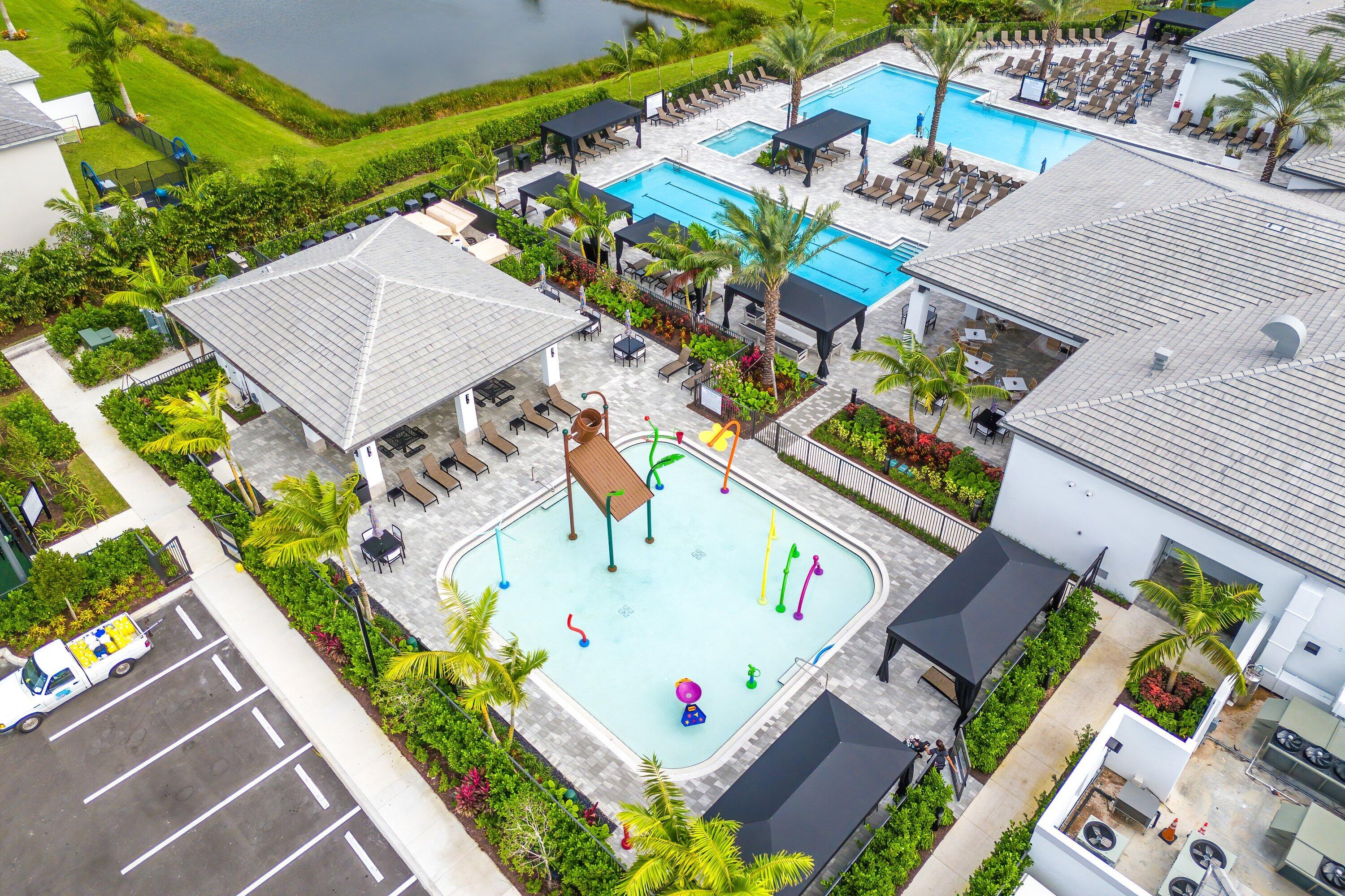 055-8252CrystalDownsAvenue-BocaRaton-FL-