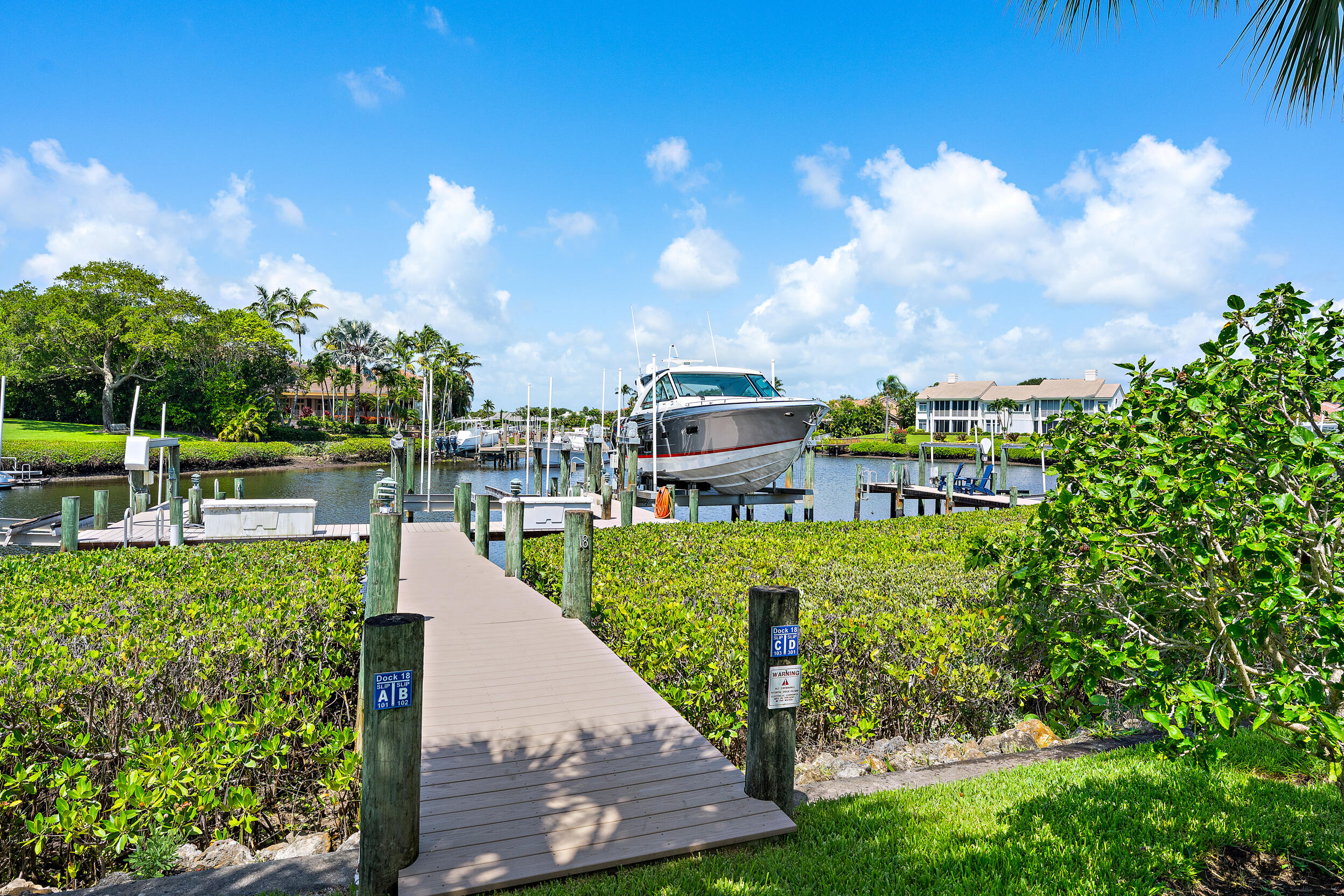 Dock