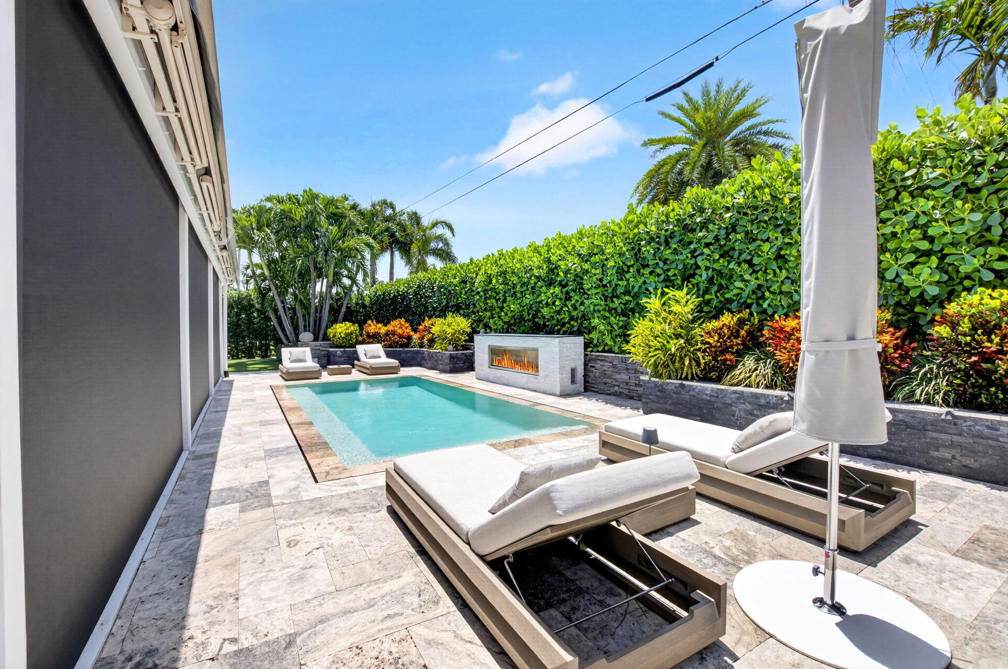 POOL/BACKYARD VIEW
