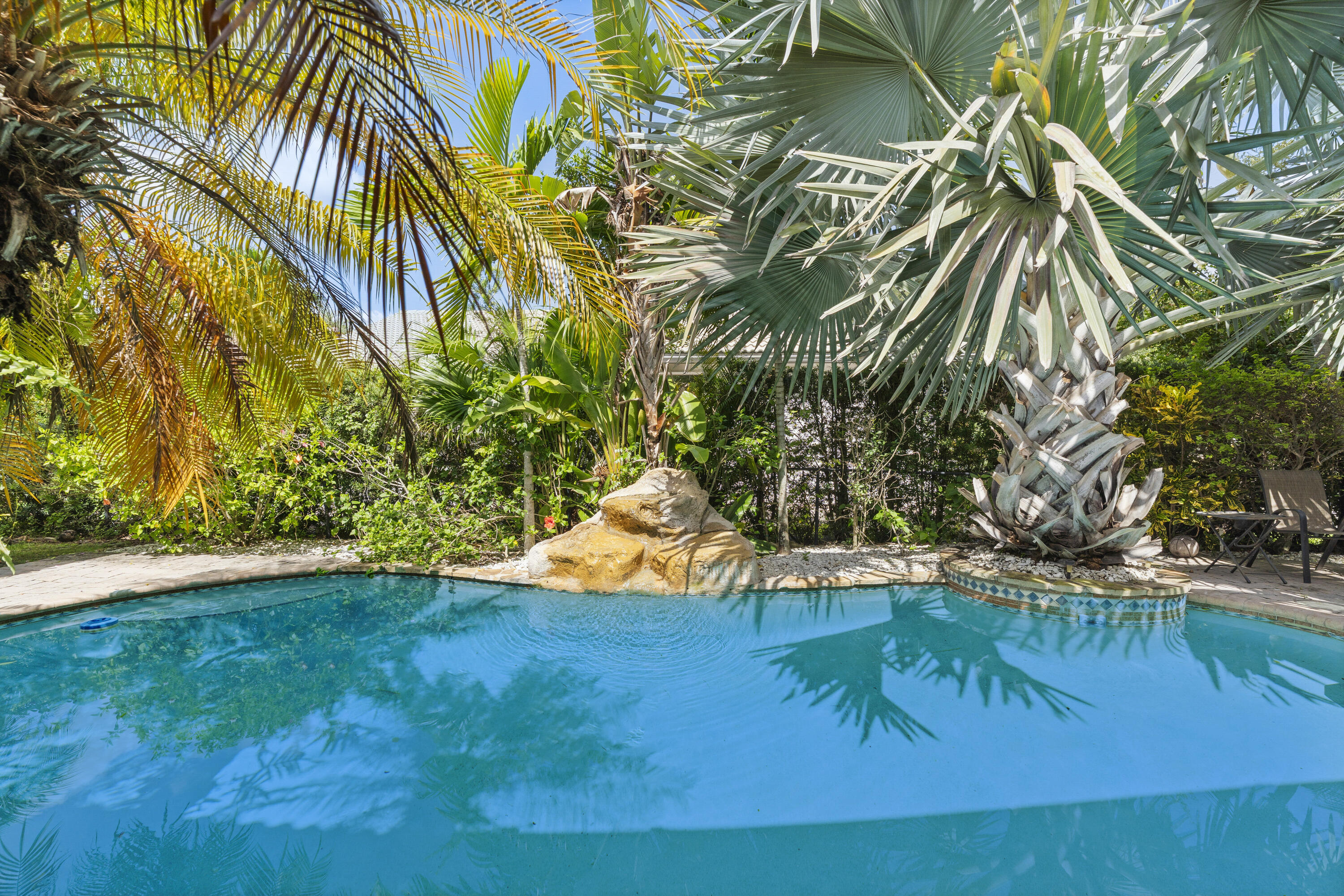 pool waterfall