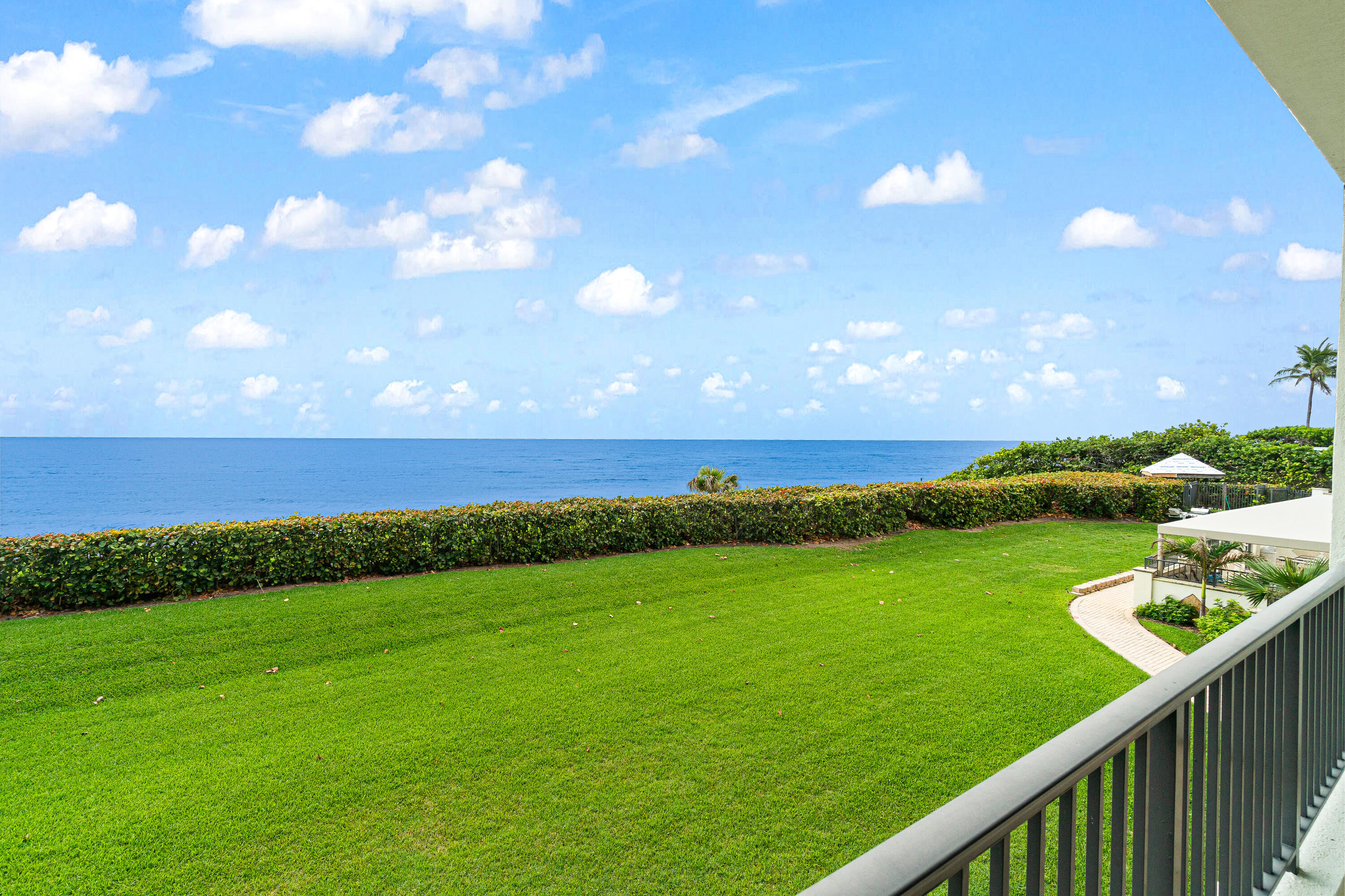029-800OceanDrive-204-JunoBeach-FL-33408