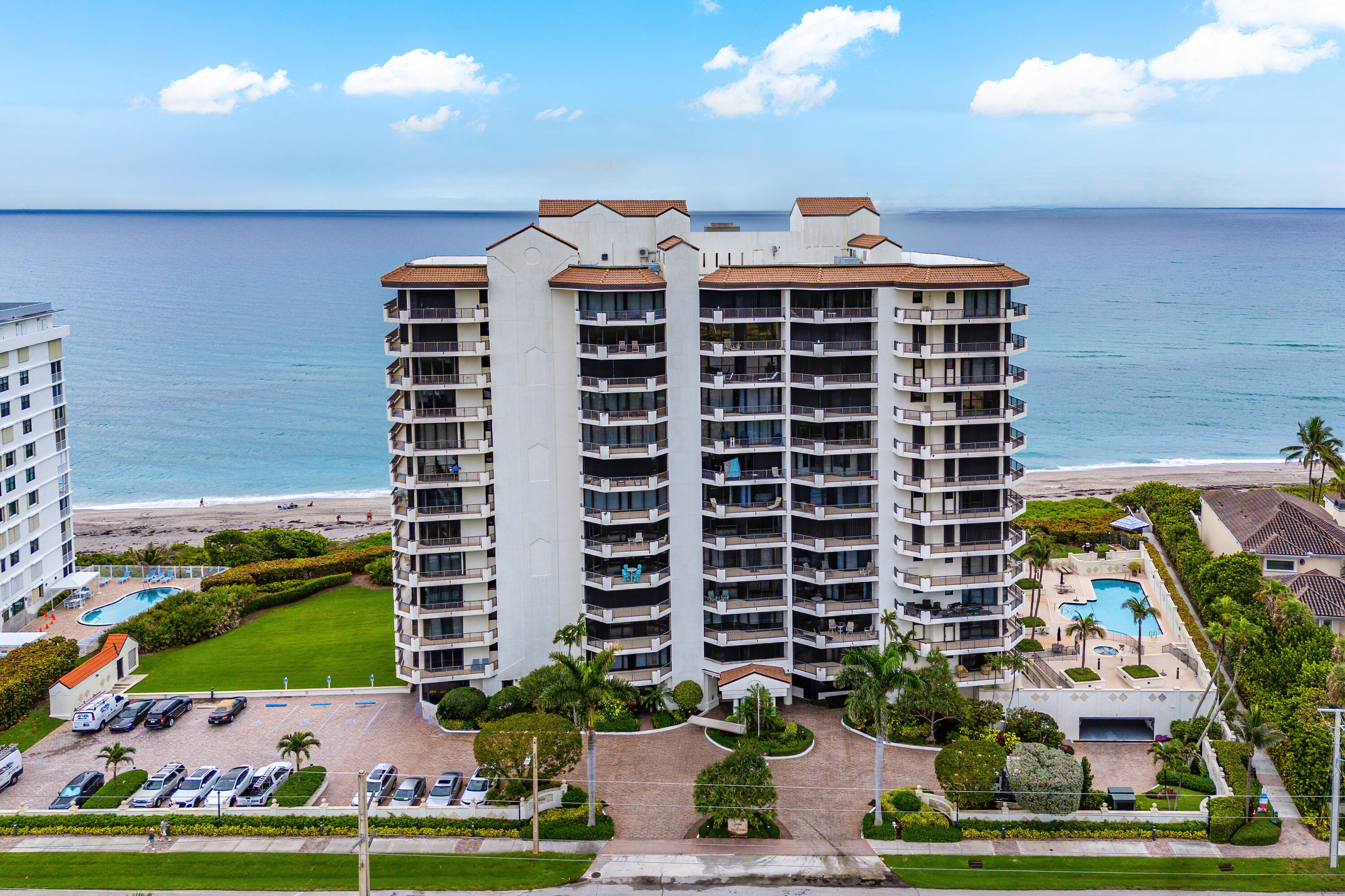 040-800OceanDrive-204-JunoBeach-FL-33408
