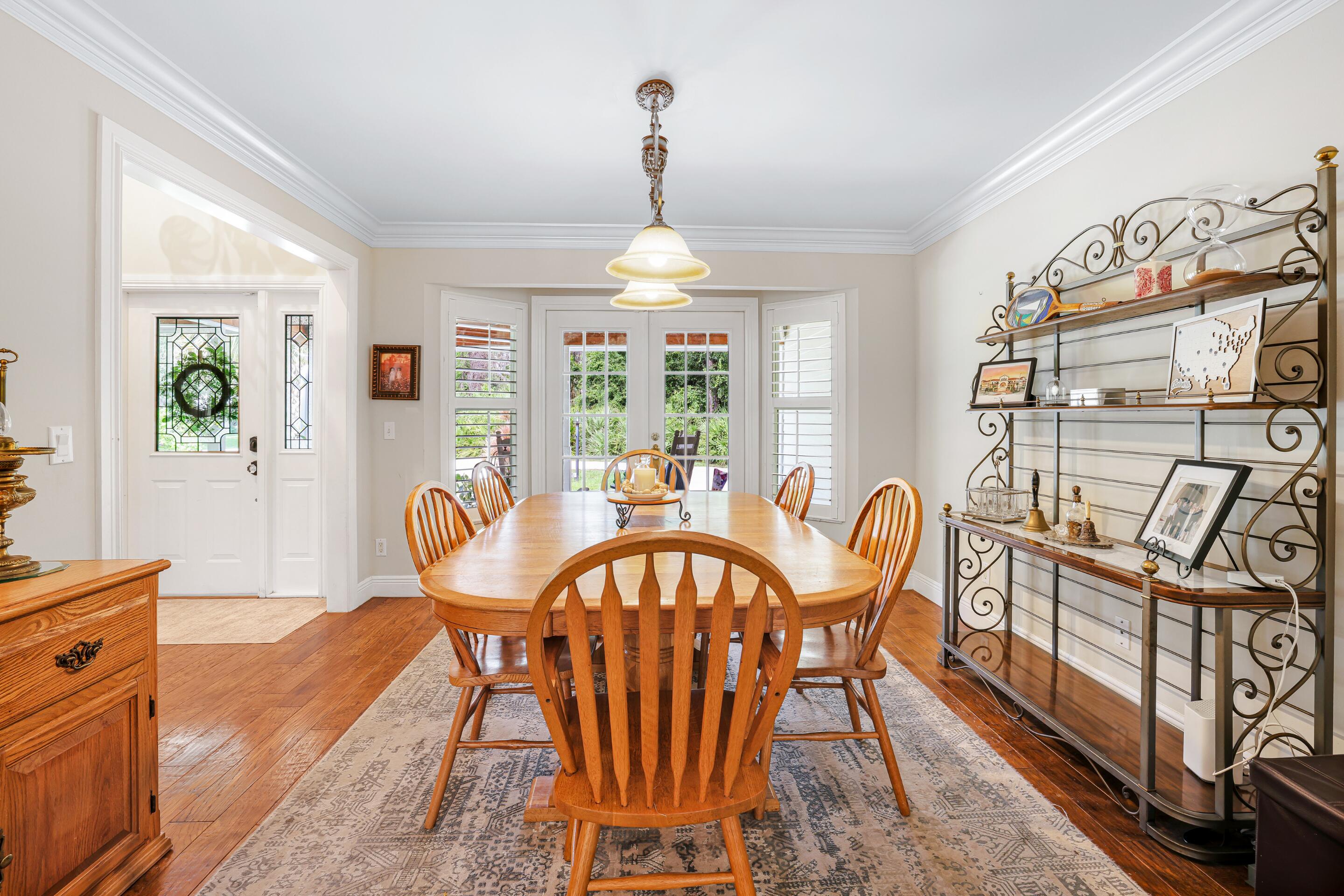 Formal Dining