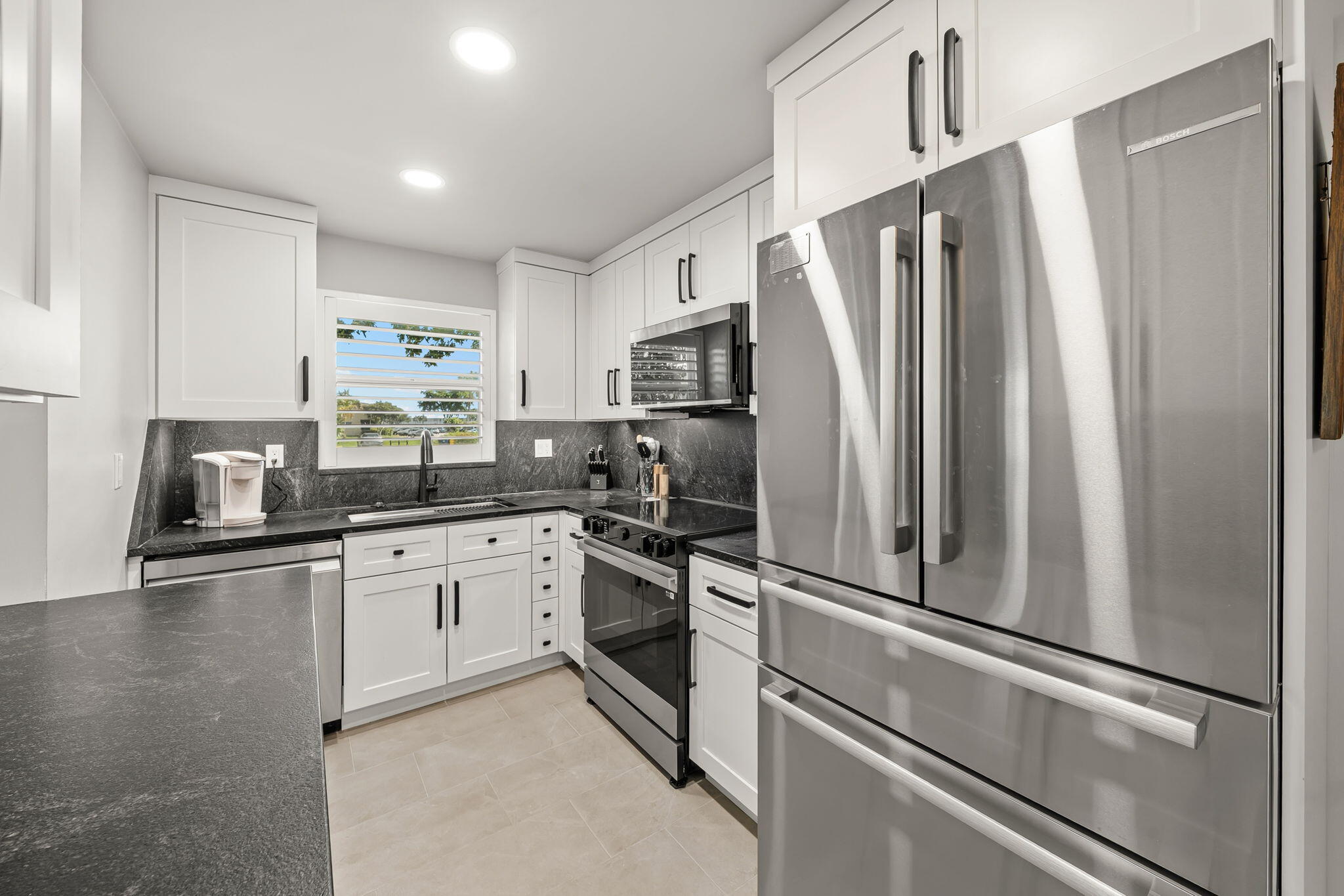 Custom Kitchen Custom Kitchen