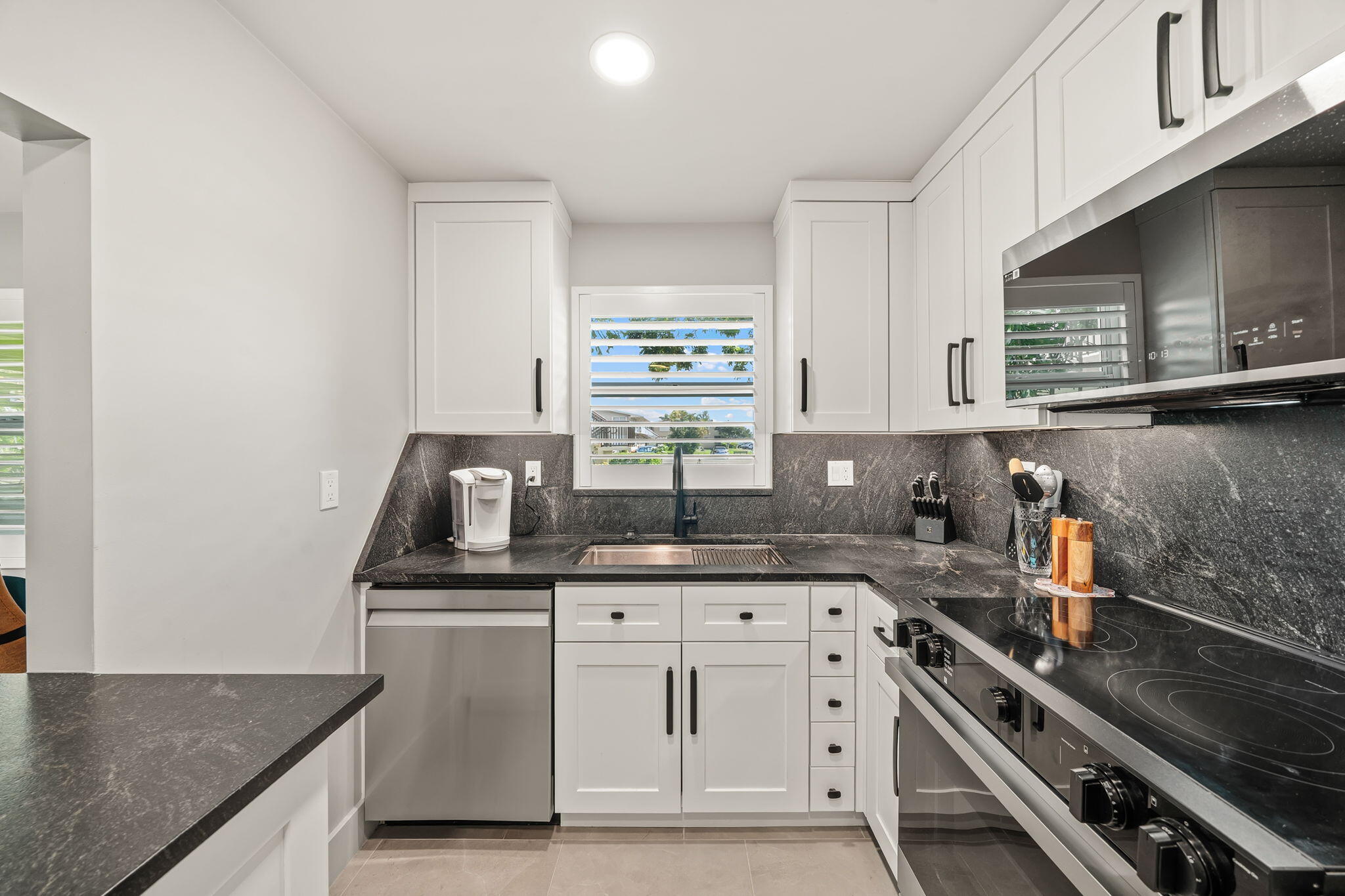 Custom Kitchen Custom Kitchen