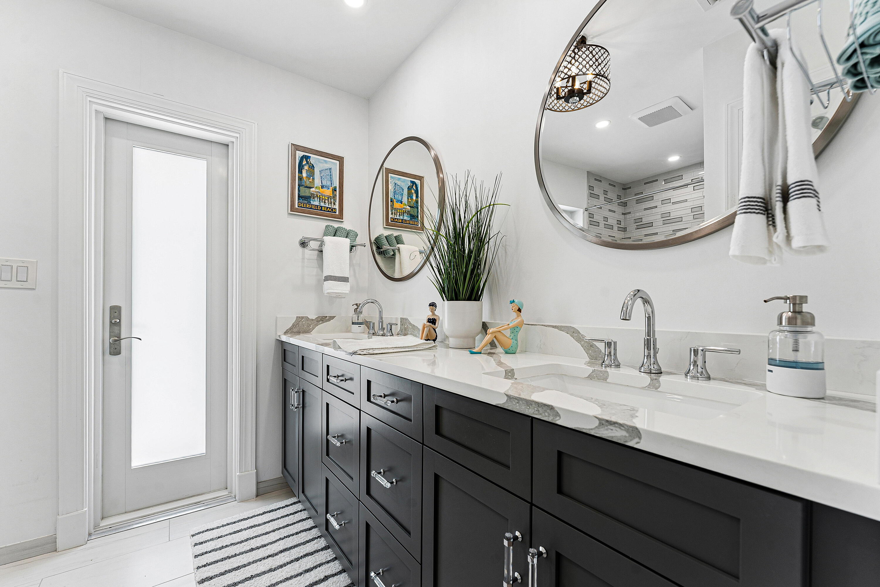 Guest Bathroom-1