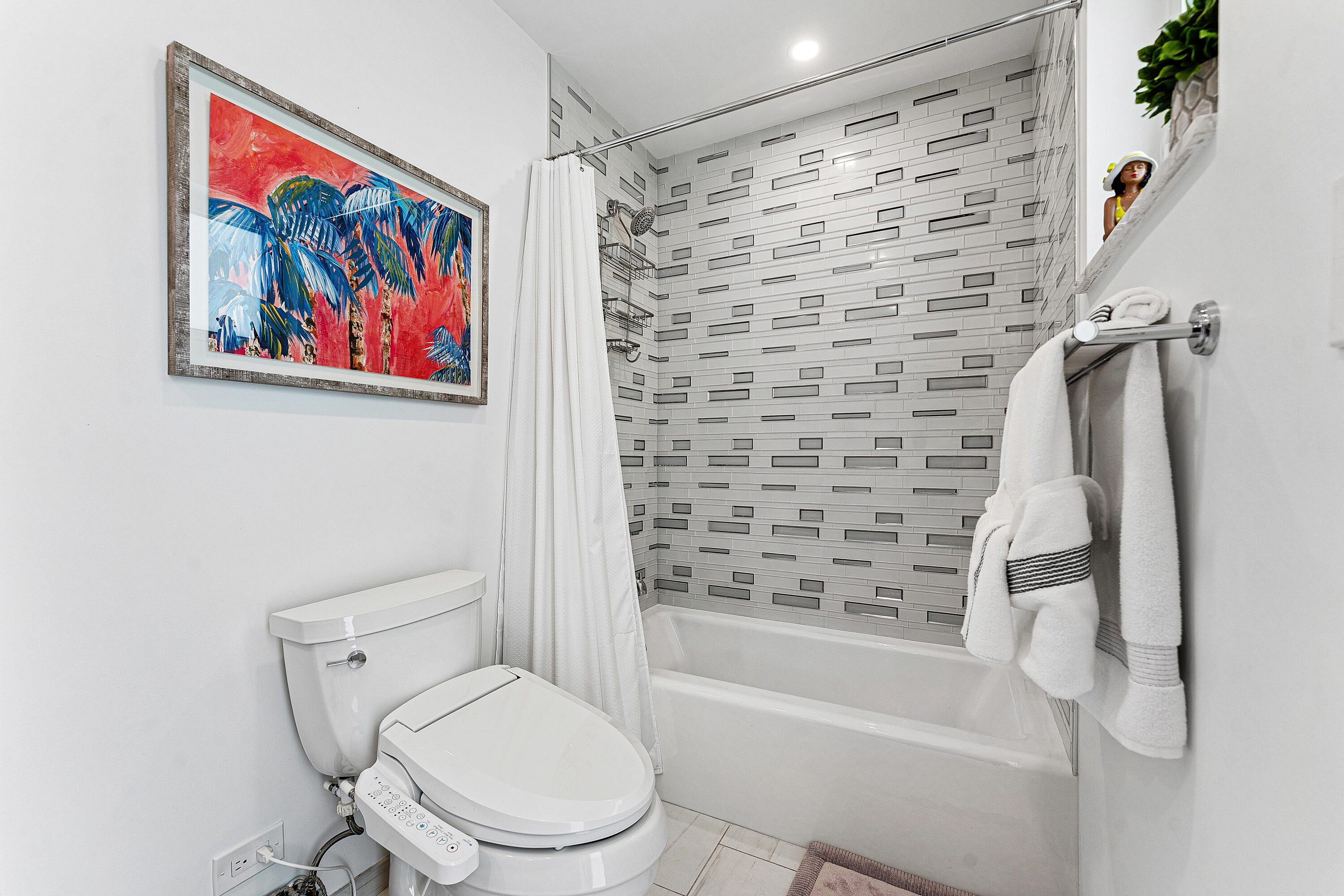 Guest Bathroom-2