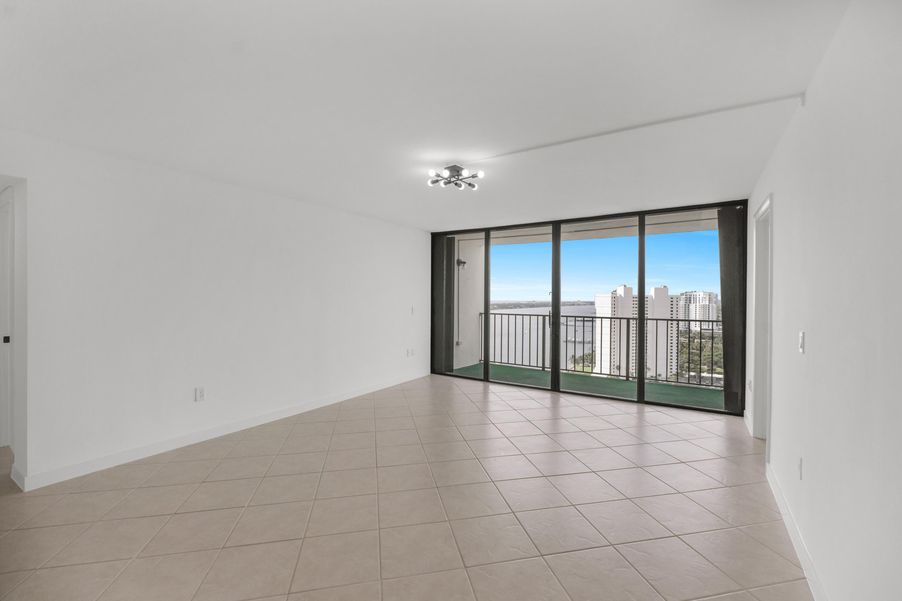5600 N Flagler Dr u2504-7