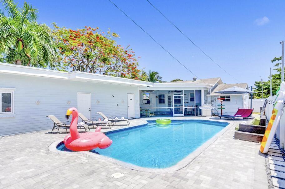 42 SW 12TH ST DANIA 42 SW 12TH ST DANIA