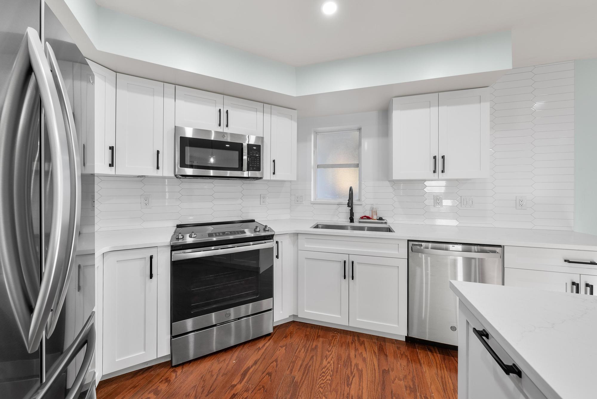 169 Seabreeze Circle-12
