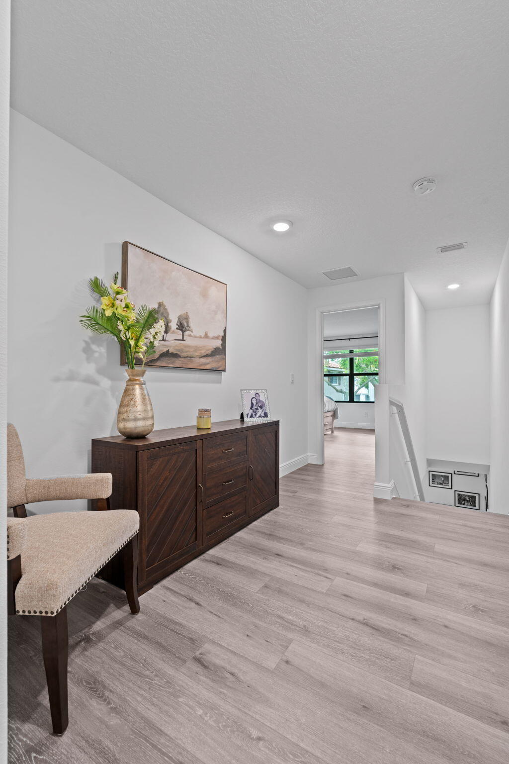 19-web-or-mls-A7400063