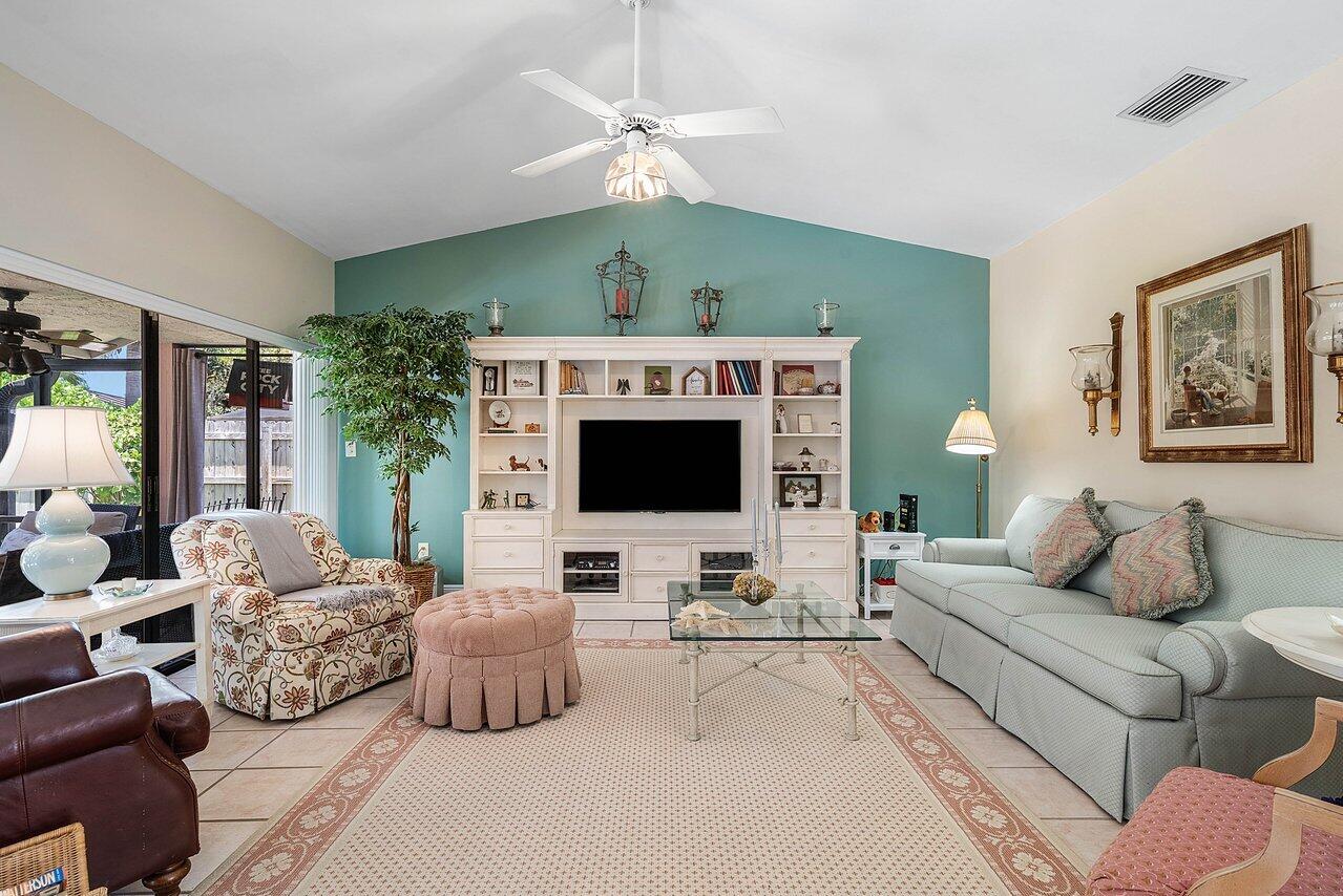 006-2371Northwest30thRoad-BocaRaton-FL-3
