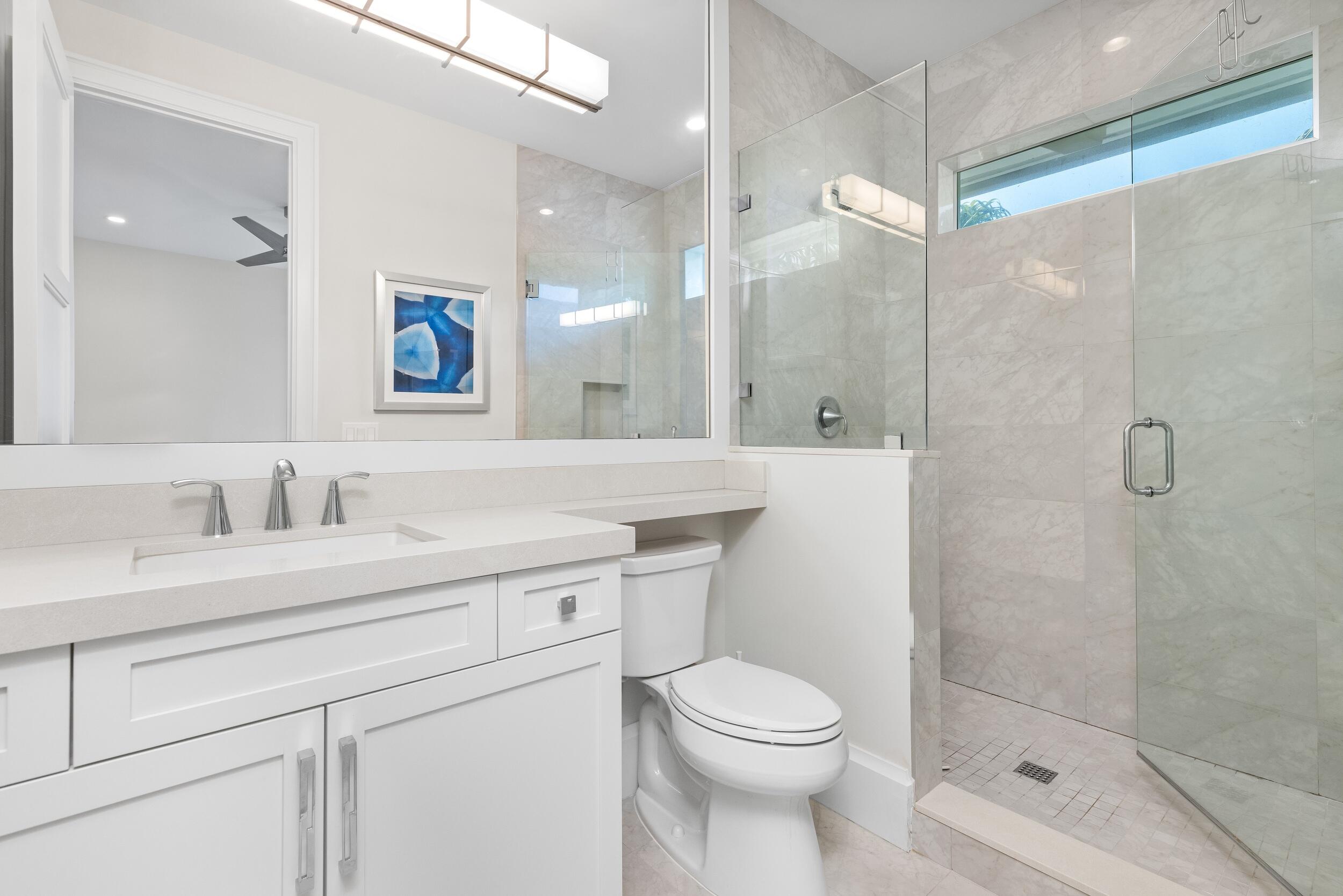 Guest Bath 1