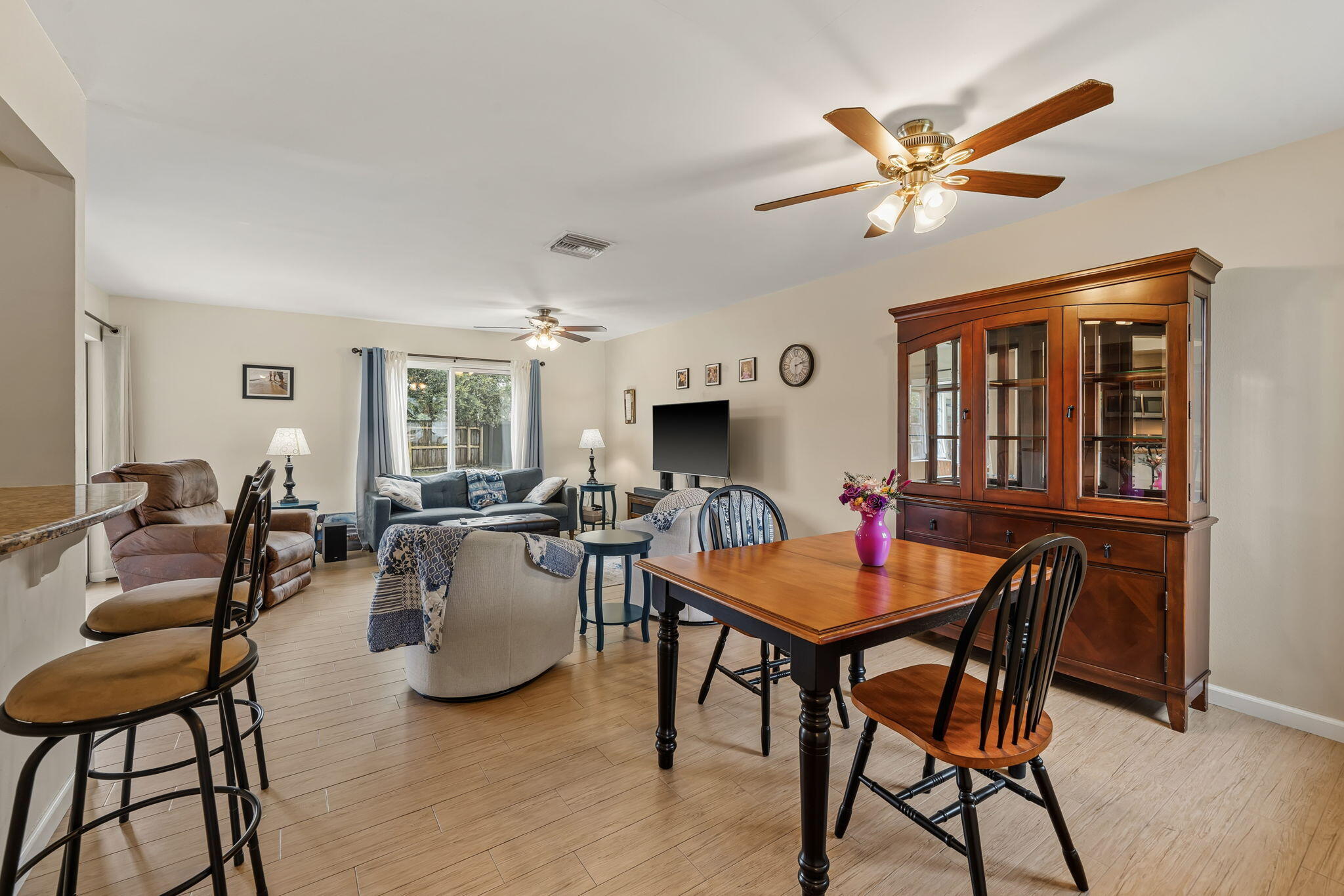 10-web-or-mls-DSC00101 10-web-or-mls-DSC00101