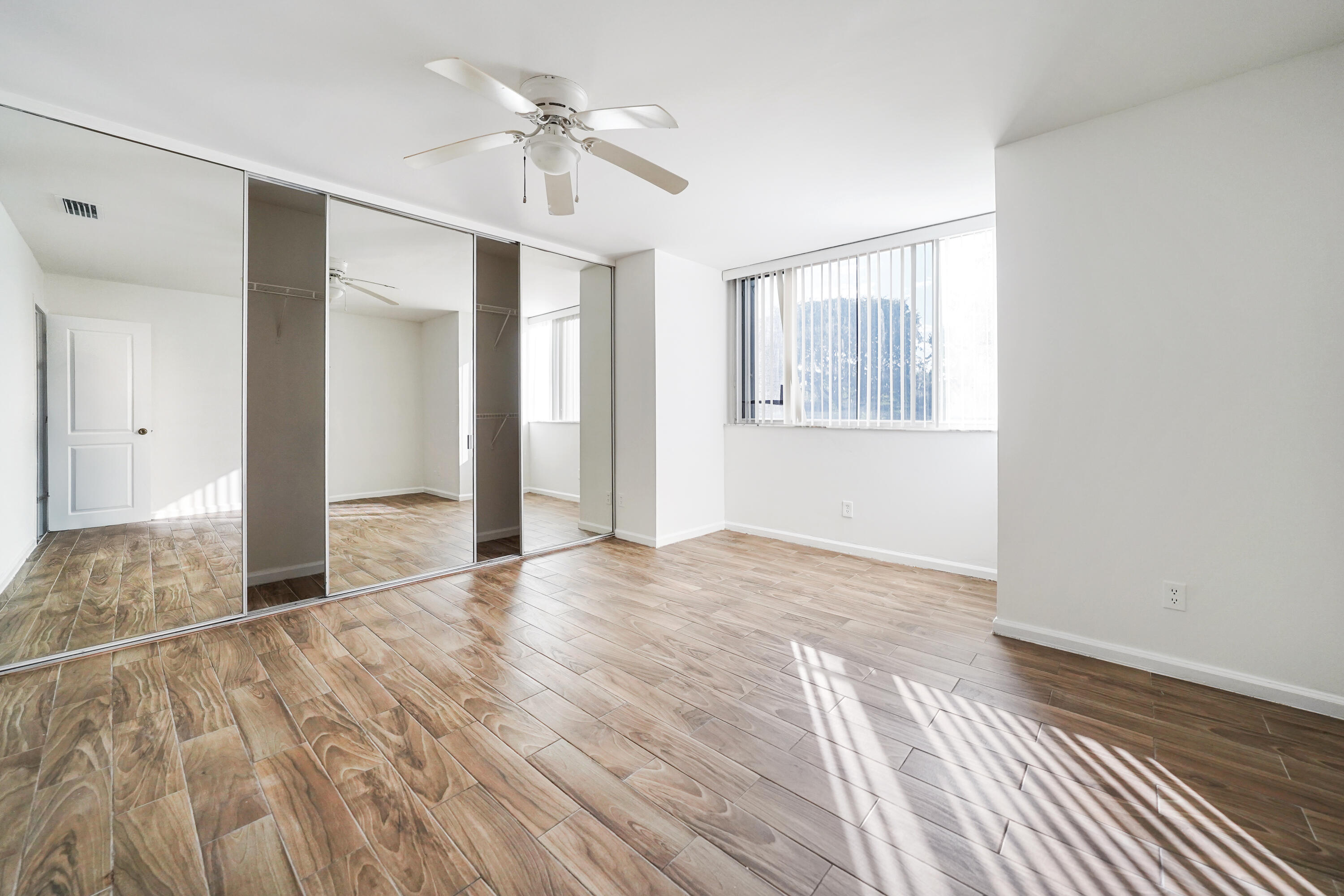 5070 Elmhurst 2026 (7)