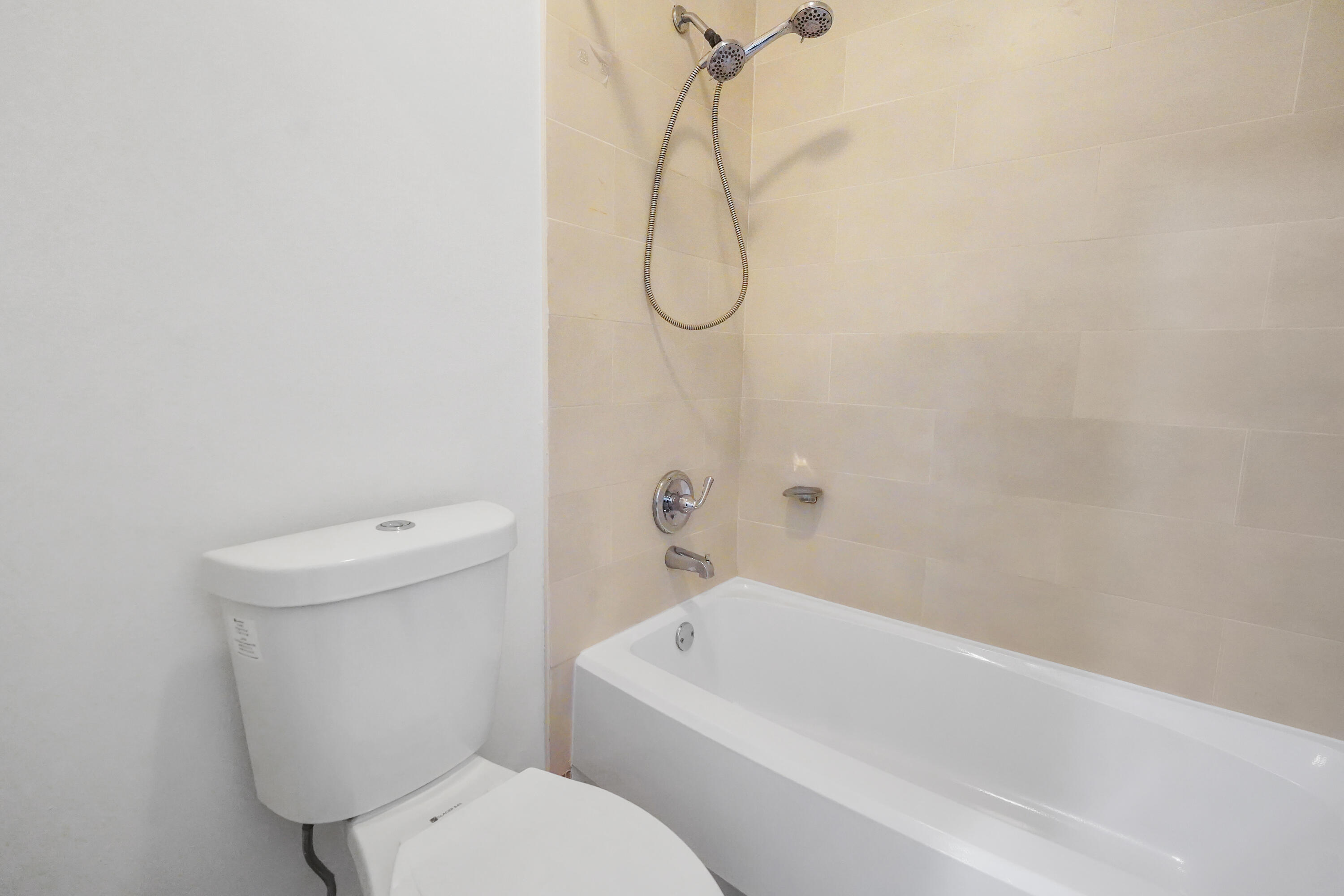 5070 Elmhurst 2026 (14)