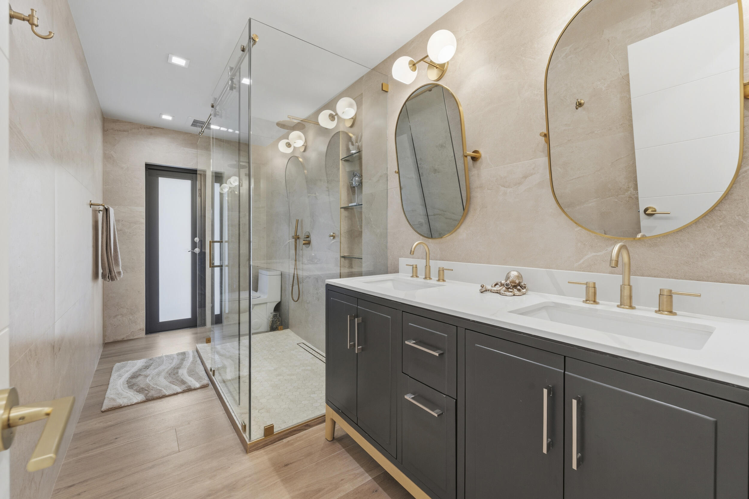 Secondary Bath
