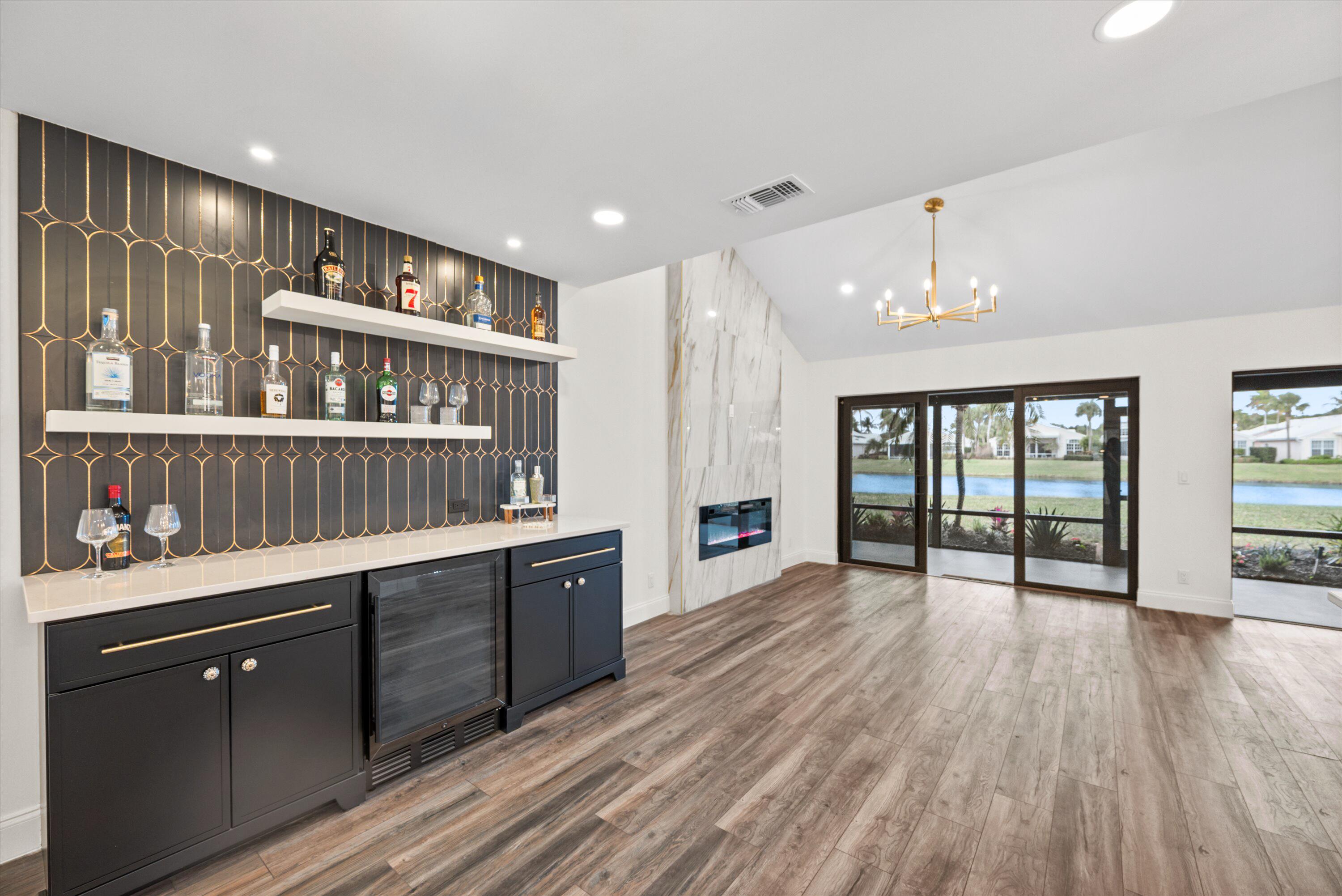 3733 Cape Pointe Cir (8) 3733 Cape Pointe Cir (8)