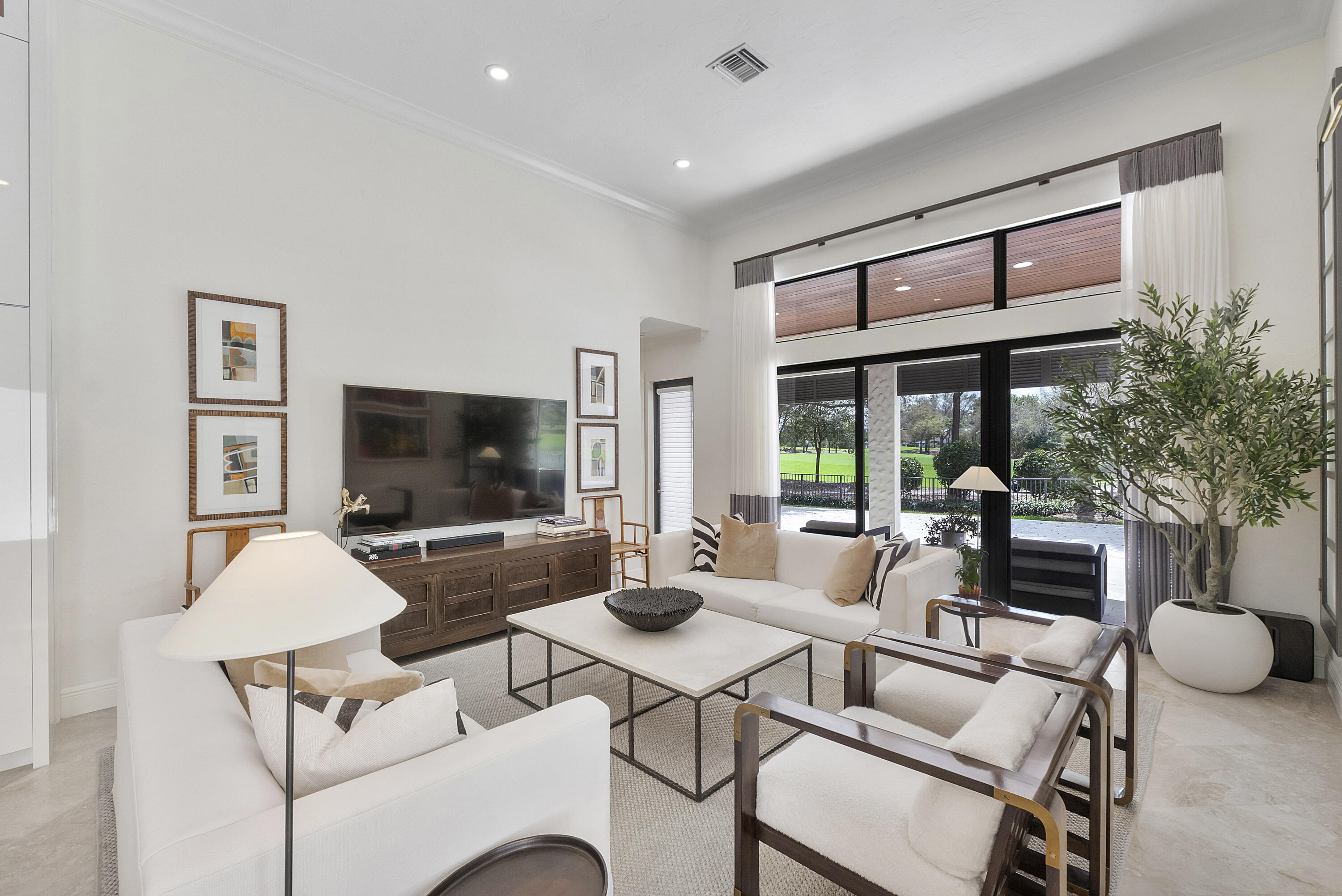 9840 Bay Leaf Ct_029