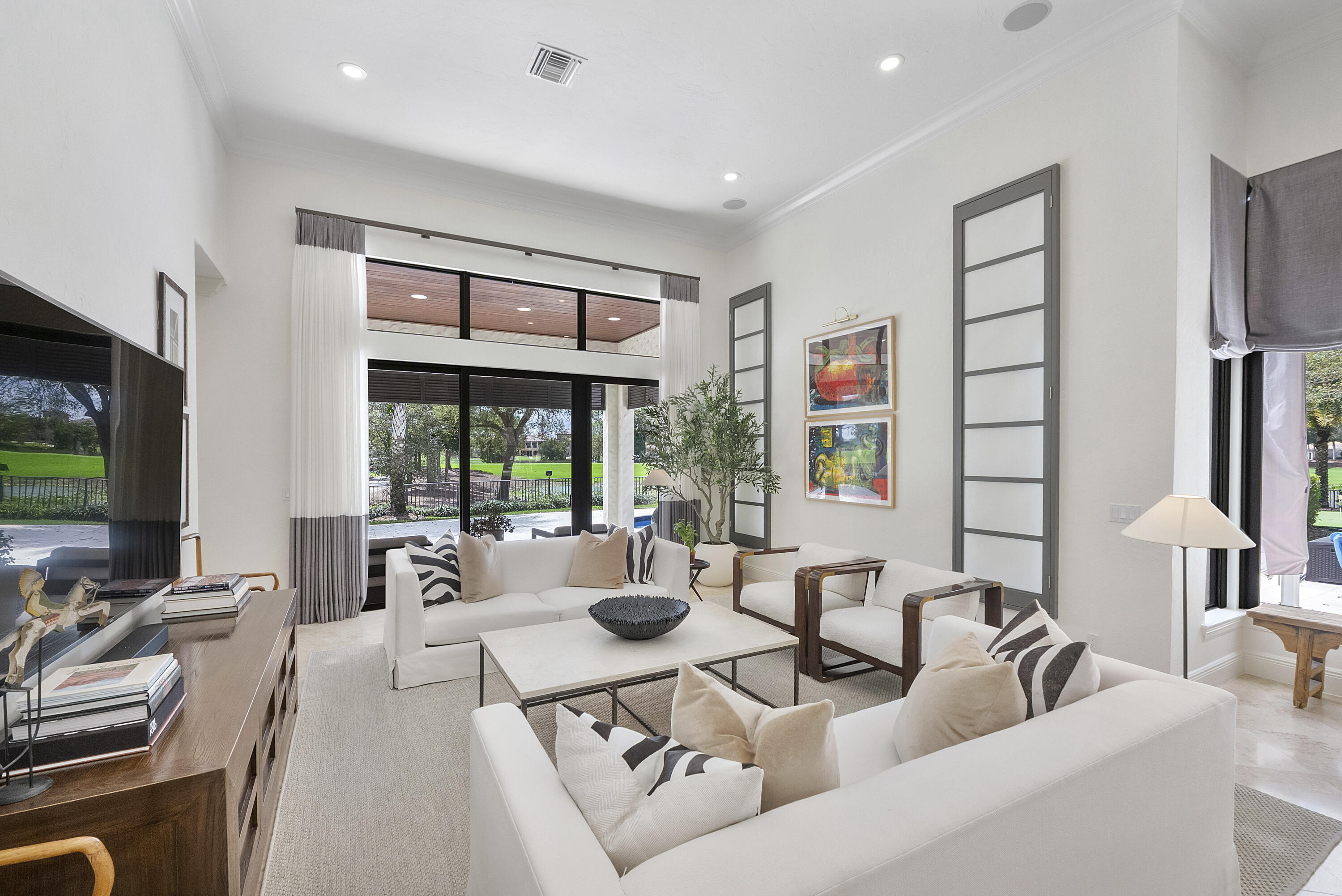 9840 Bay Leaf Ct_028