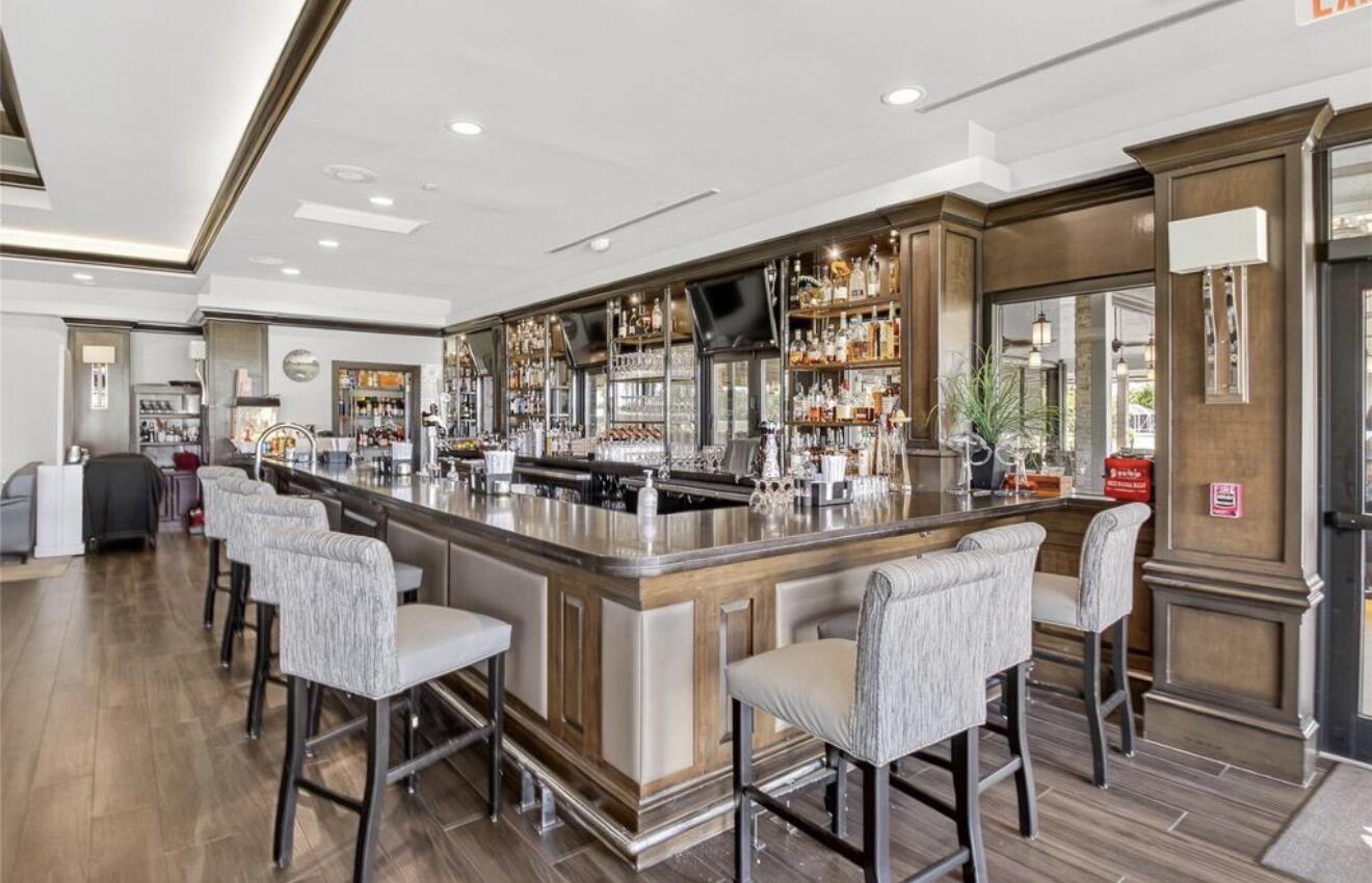 bar