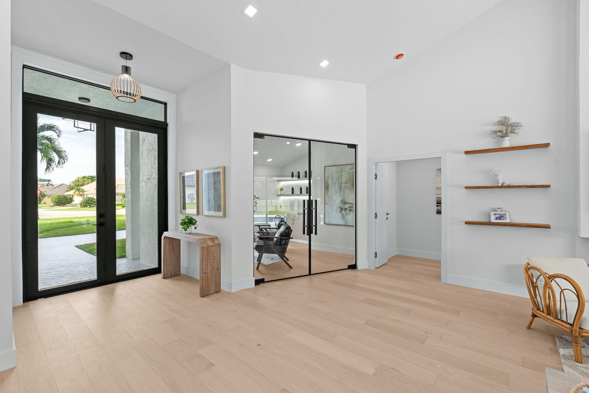 7-web-or-mls-A7403587