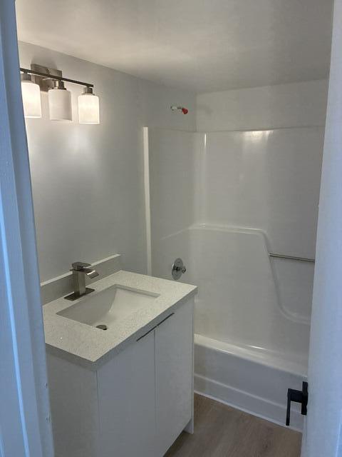Pla Guest bath