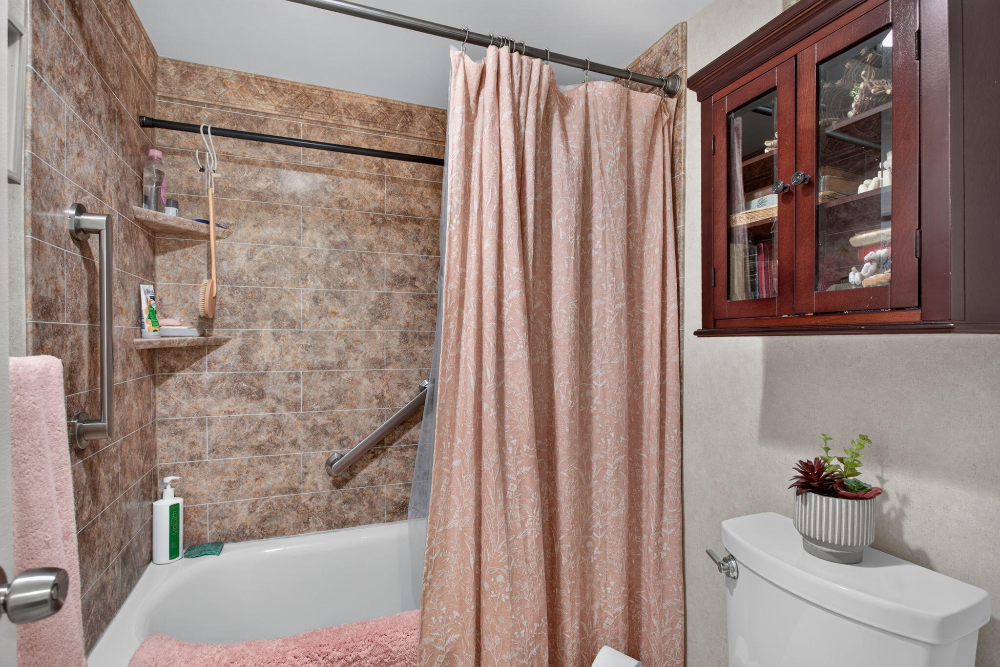 32-web-or-mls-806-8835