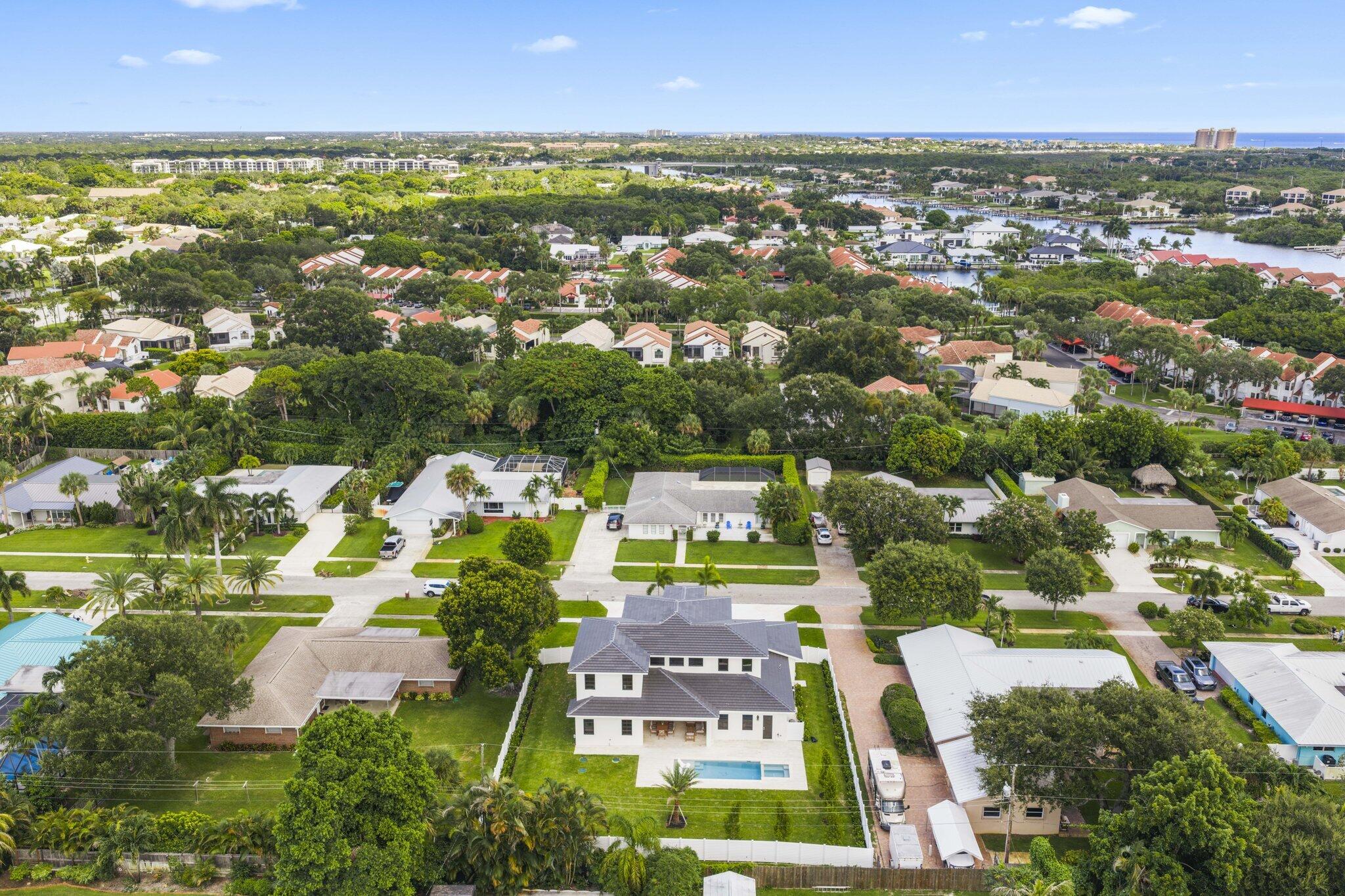 2384 Windsor Rd Palm Beach Gardens - 82.
