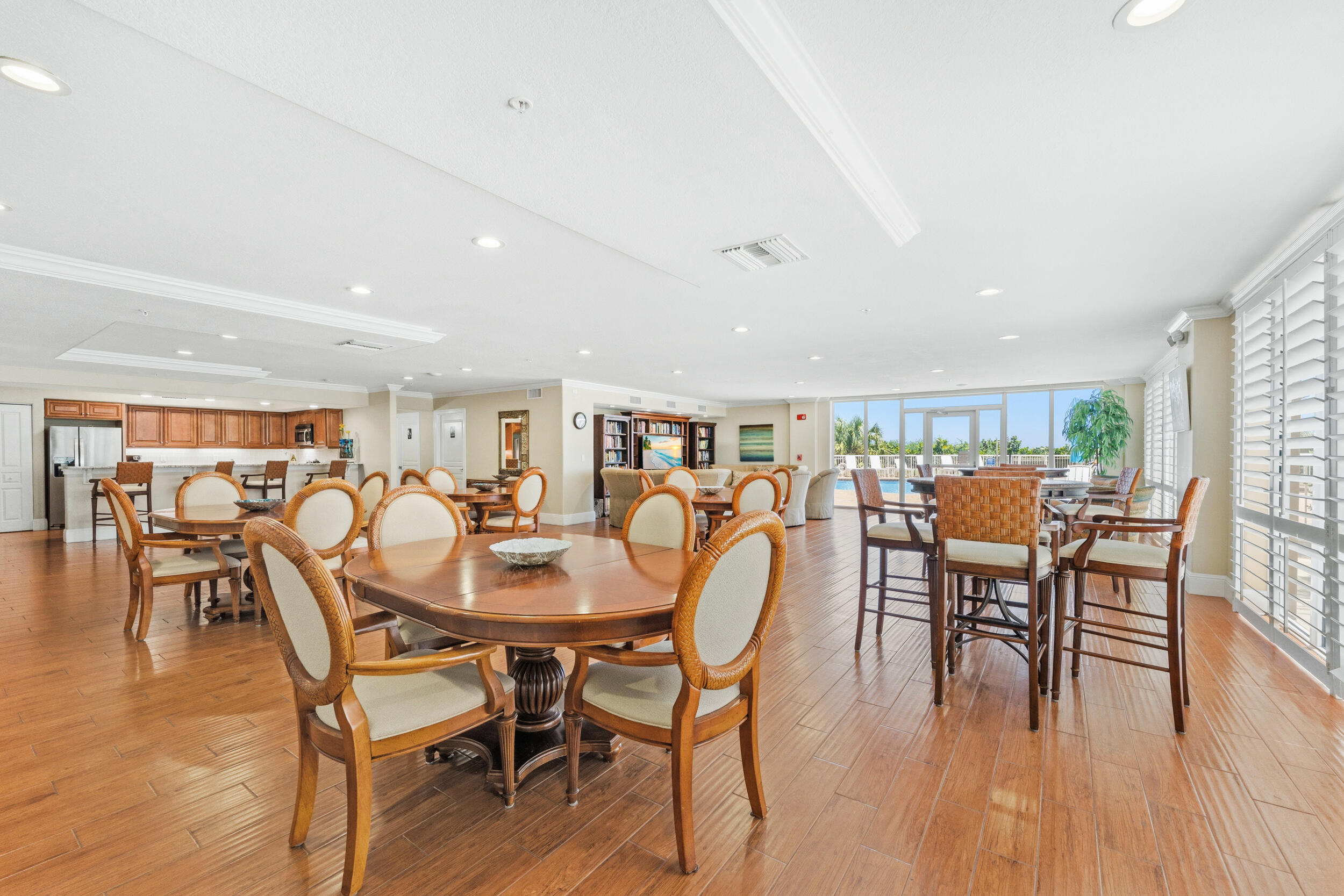 57_ft. pierce + n highway + clubhouse pa