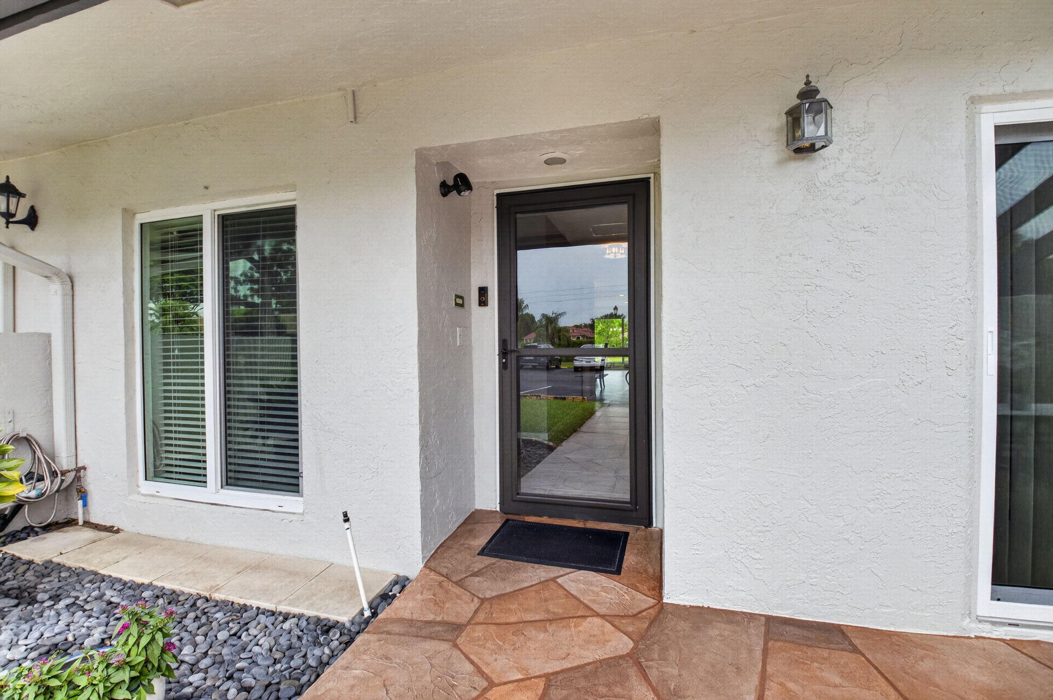 FRONT ENTRY FRONT ENTRY