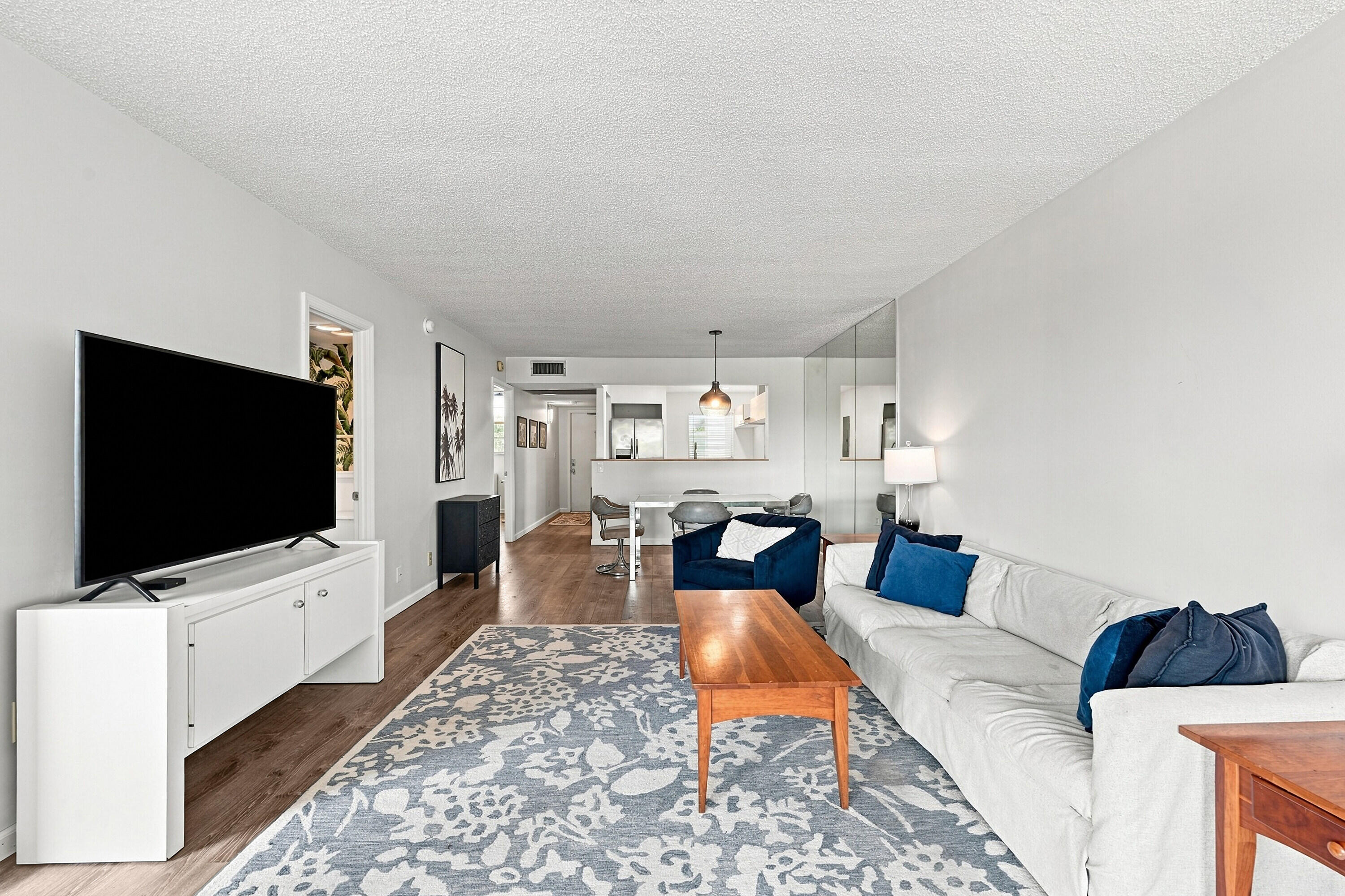 09_living room