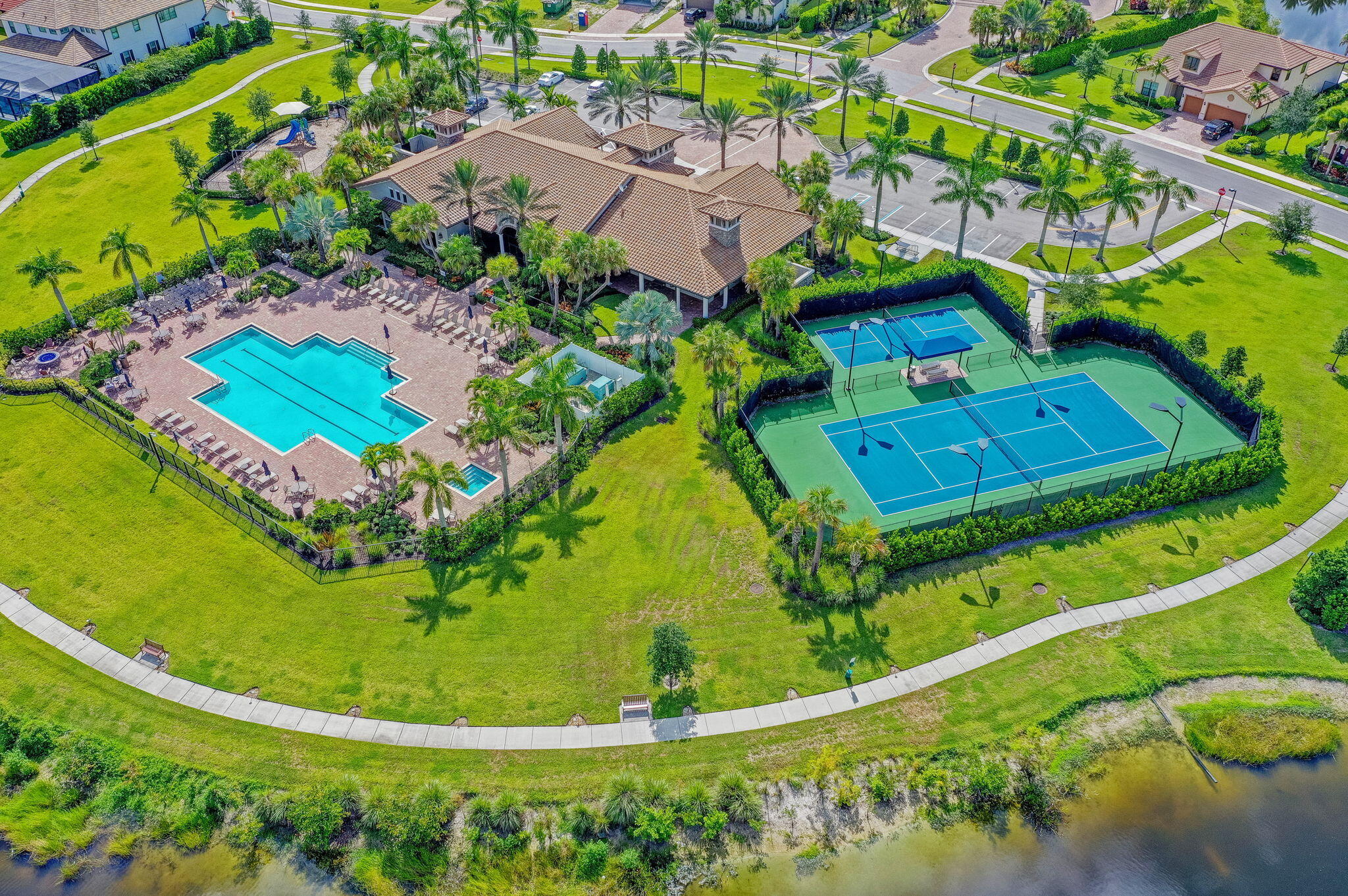 Clubhouse Amenities Aerial