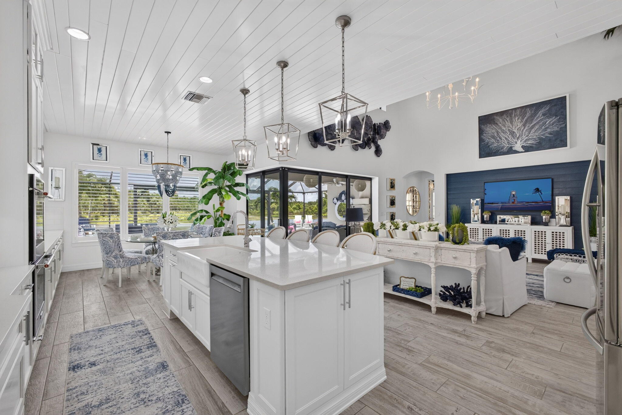 Kitchen & Living Room