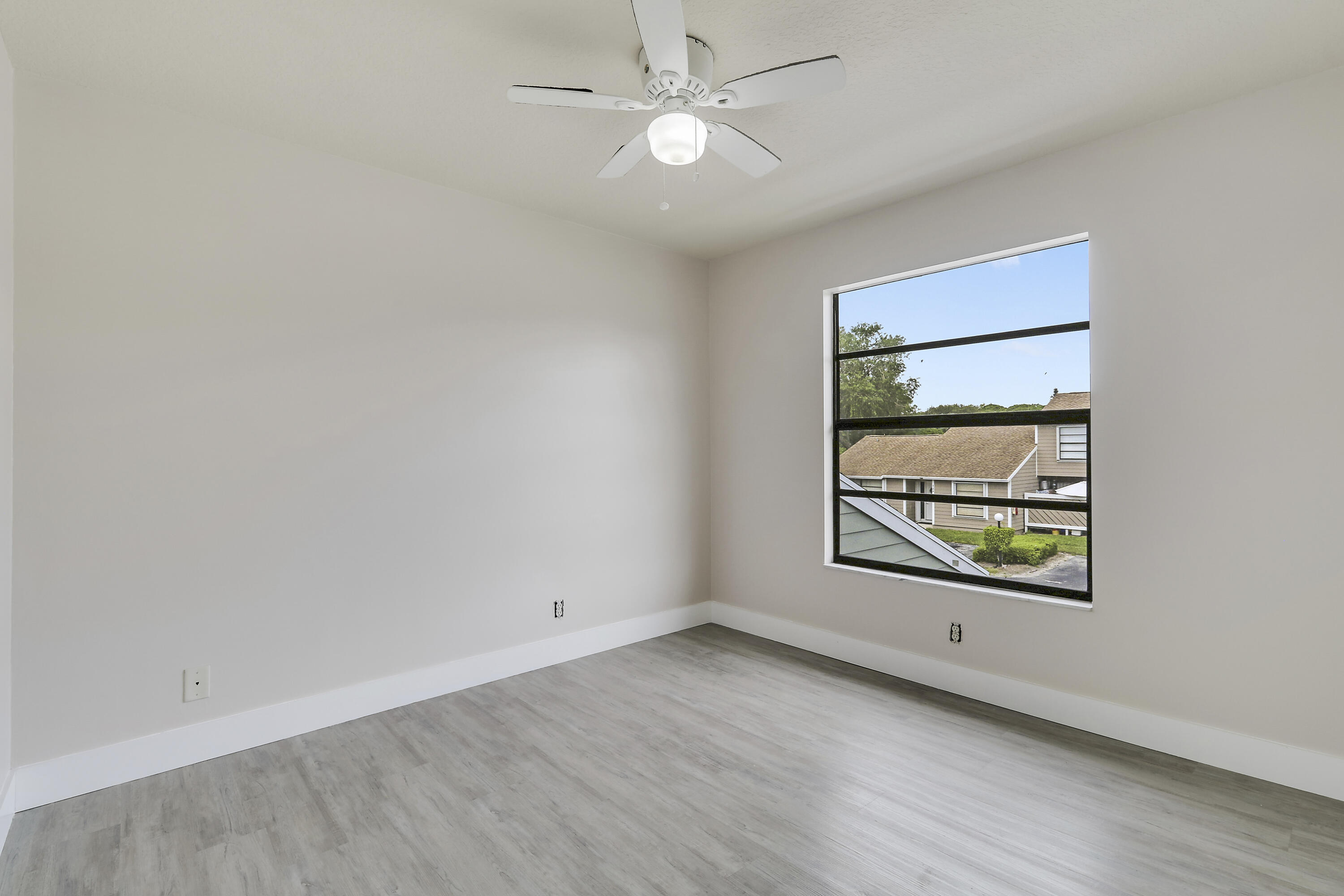 bedroom upstairs