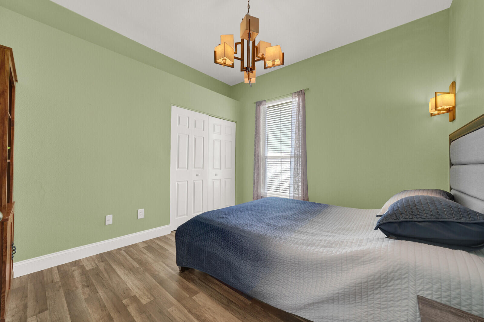 GUEST BEDROOM (2)