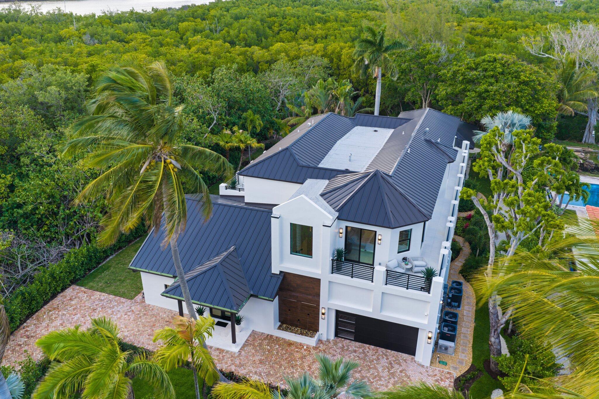 23 Coconut Ln - 106.jpg-SMALL 23 Coconut Ln - 106.jpg-SMALL
