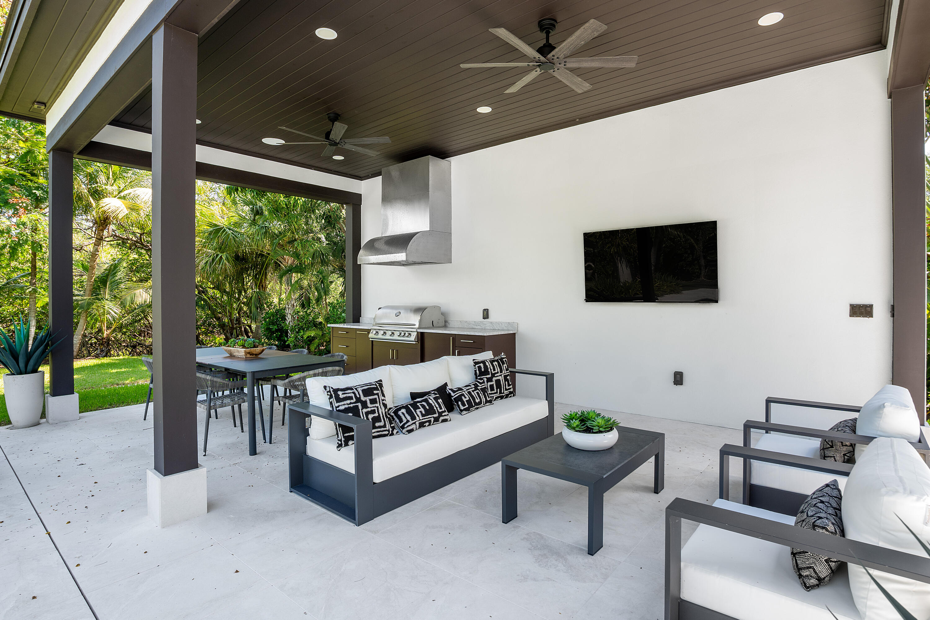 012-23CoconutLane-OceanRidge-FL-33435-FU