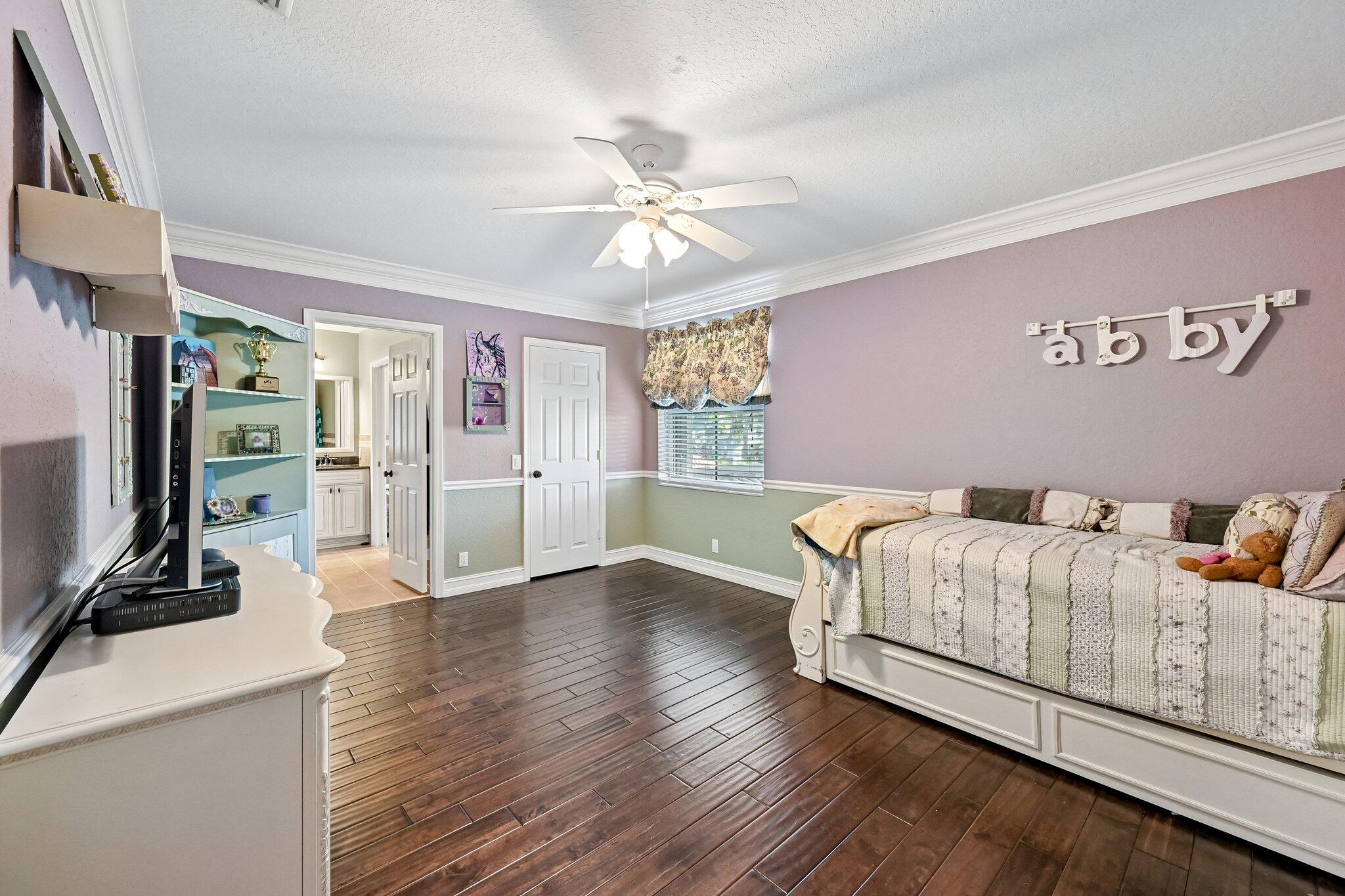 41-web-or-mls-Victoria Pointe Ln-S0808-0