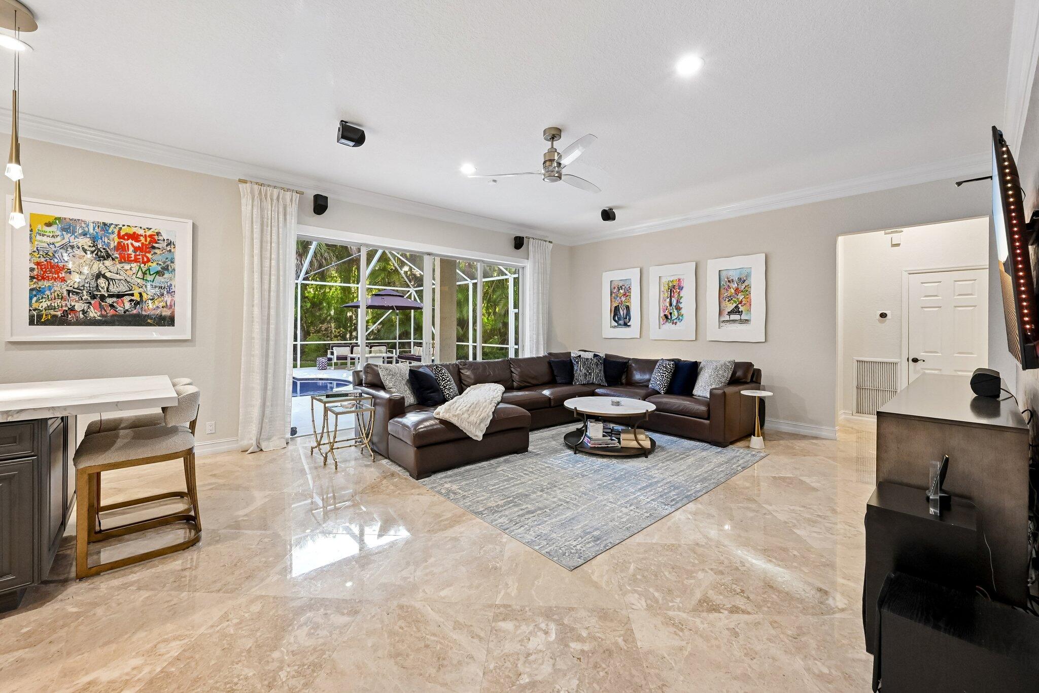 8-web-or-mls-Victoria Pointe Ln-S0808-00