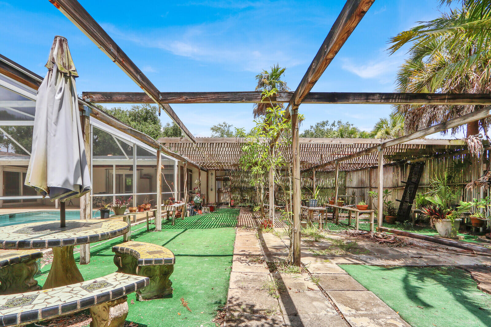 Garden/Greenhouse