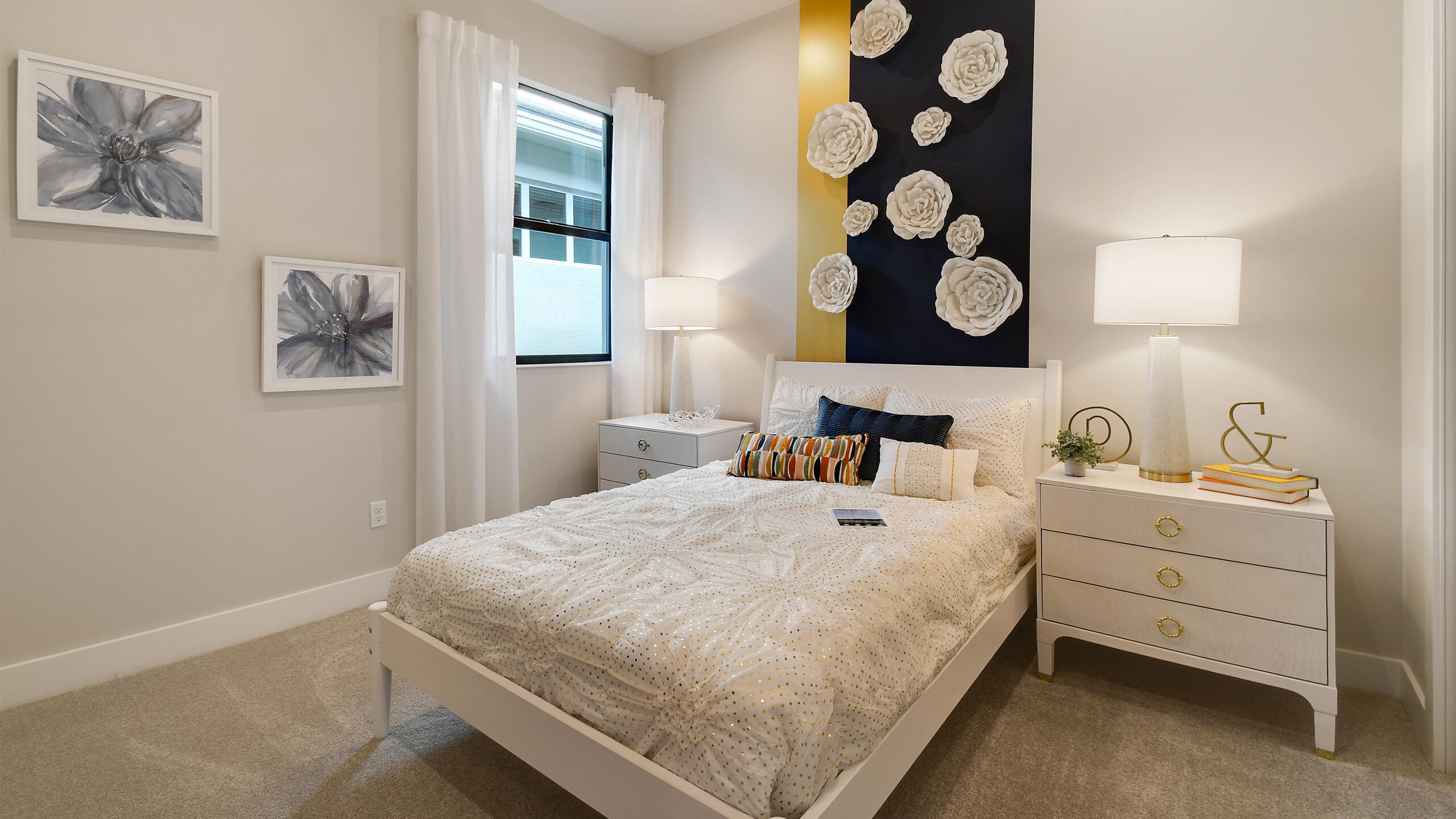 Secondary-Flower-Bedroom1
